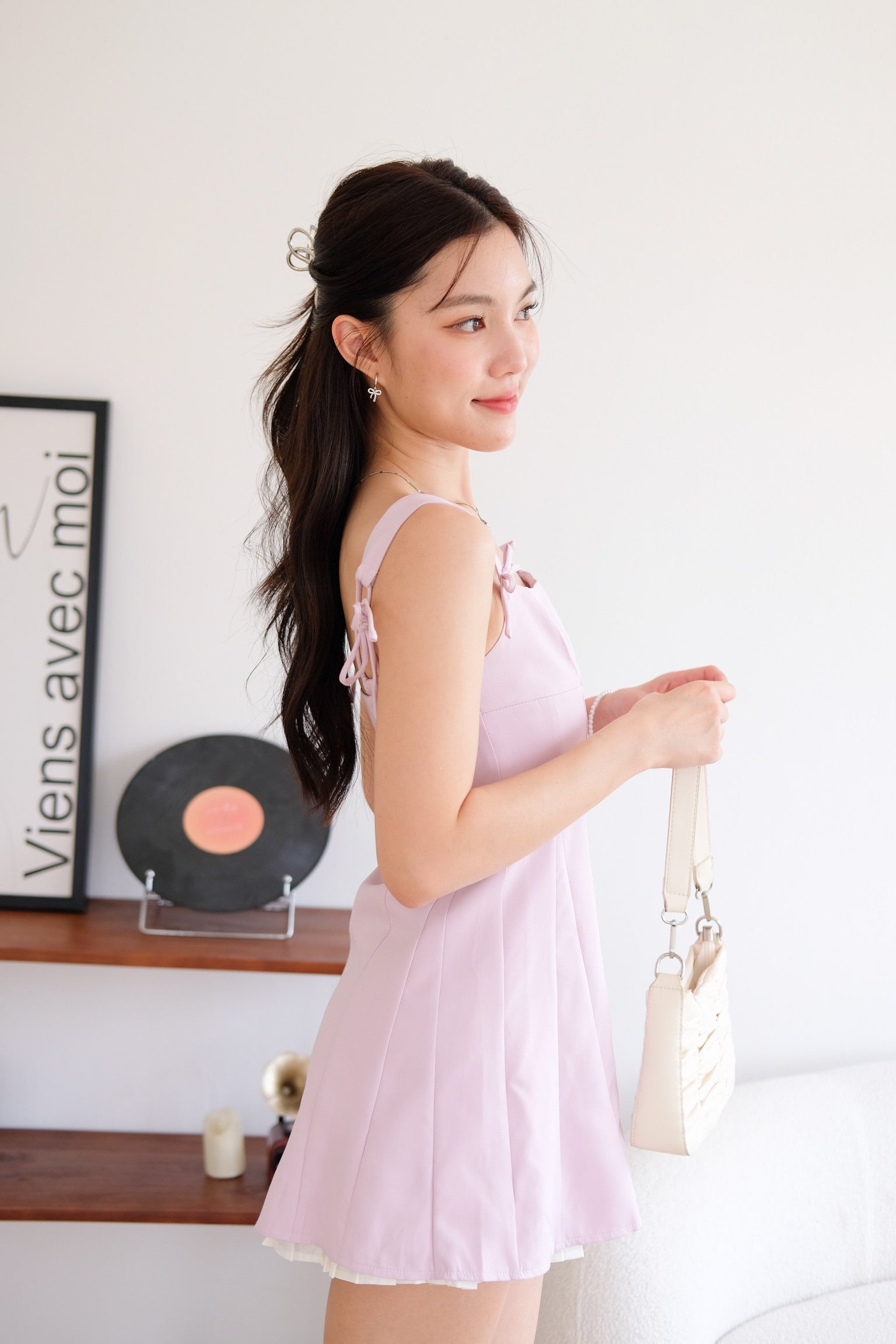 Coleen Ribbon Contrast Pleats Dress (Pinkish Purple)