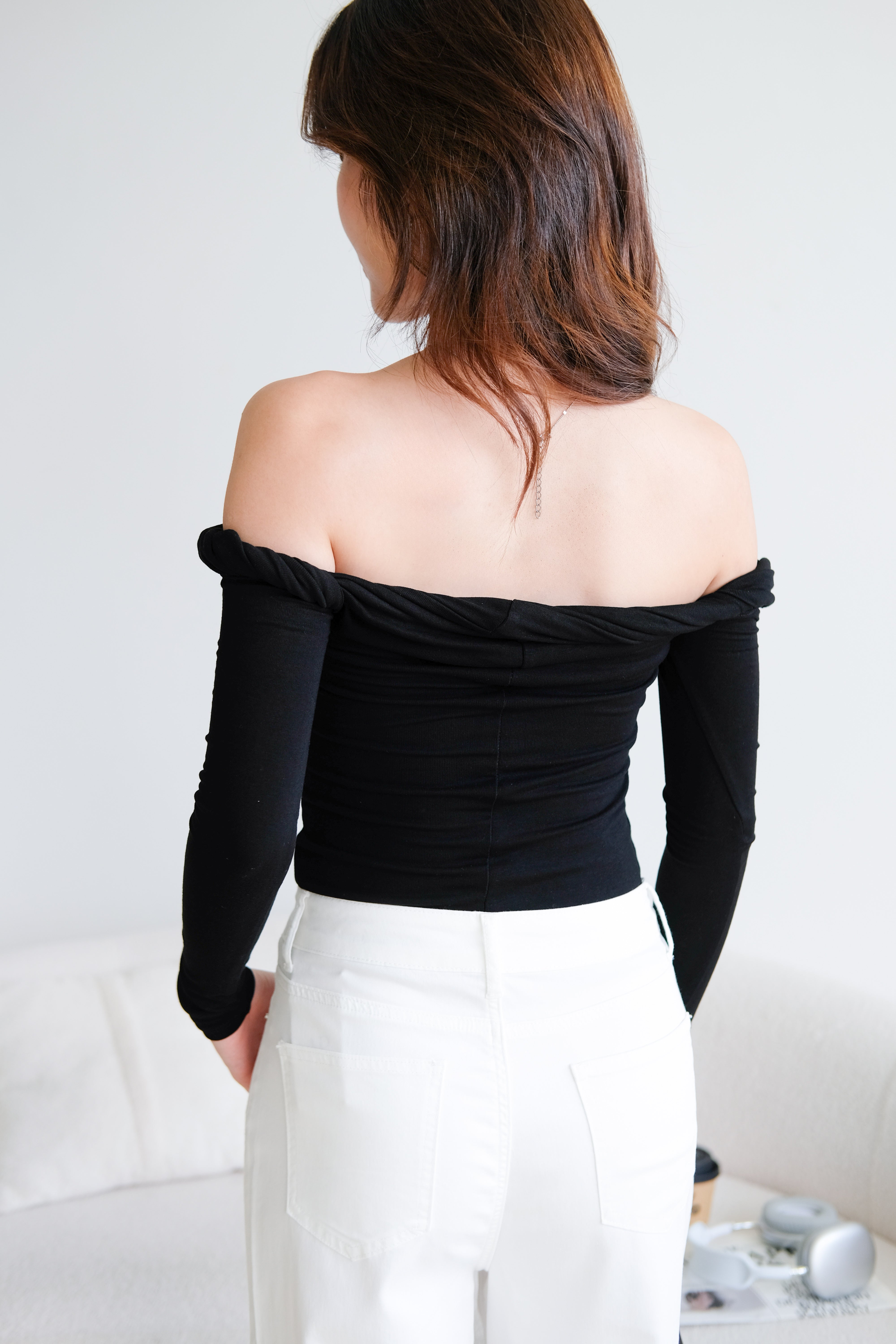 Level Up Twist Off Shoulder Top (Black)