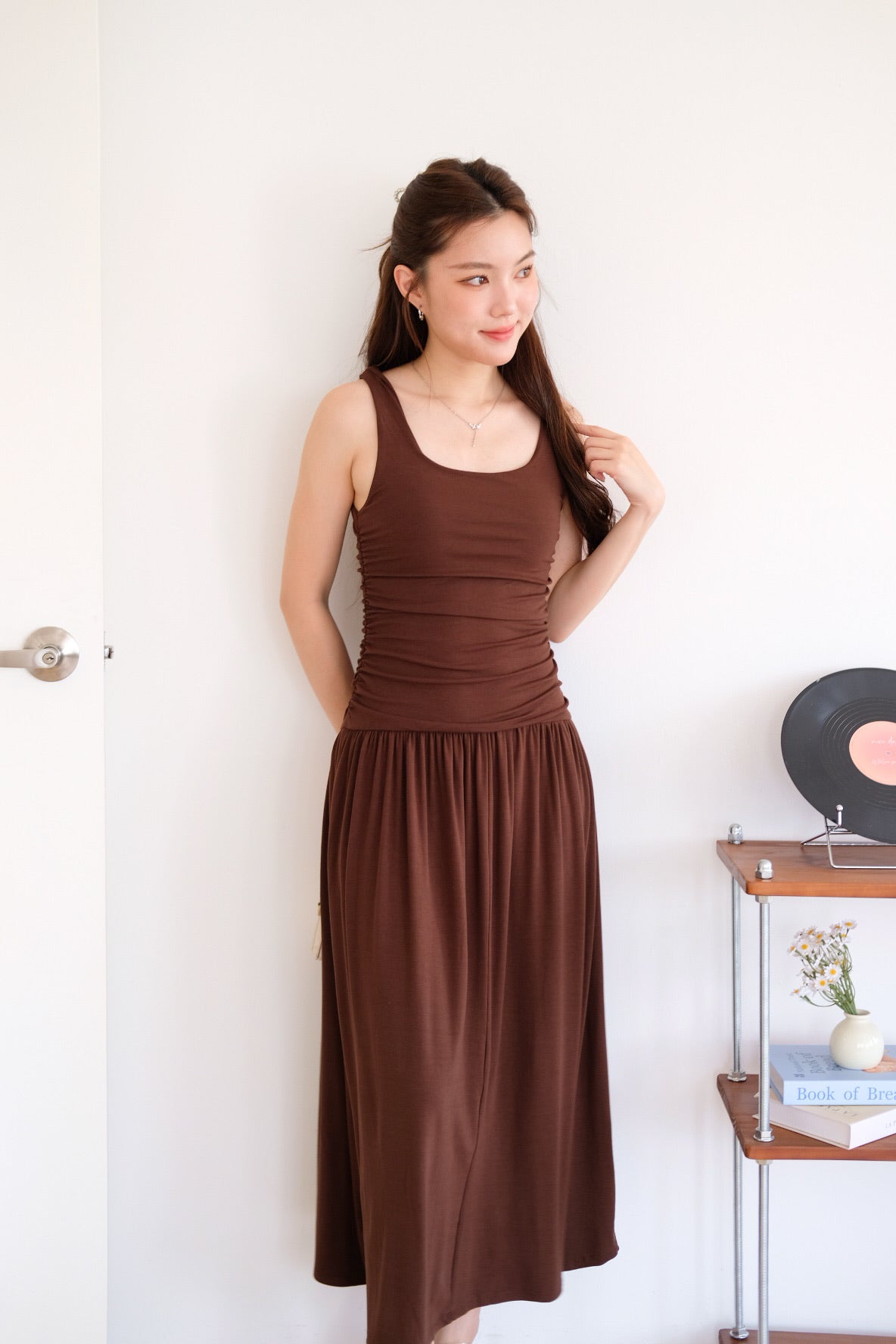 Rosalyn Scoop Ruched Maxi Dress (Mocha)
