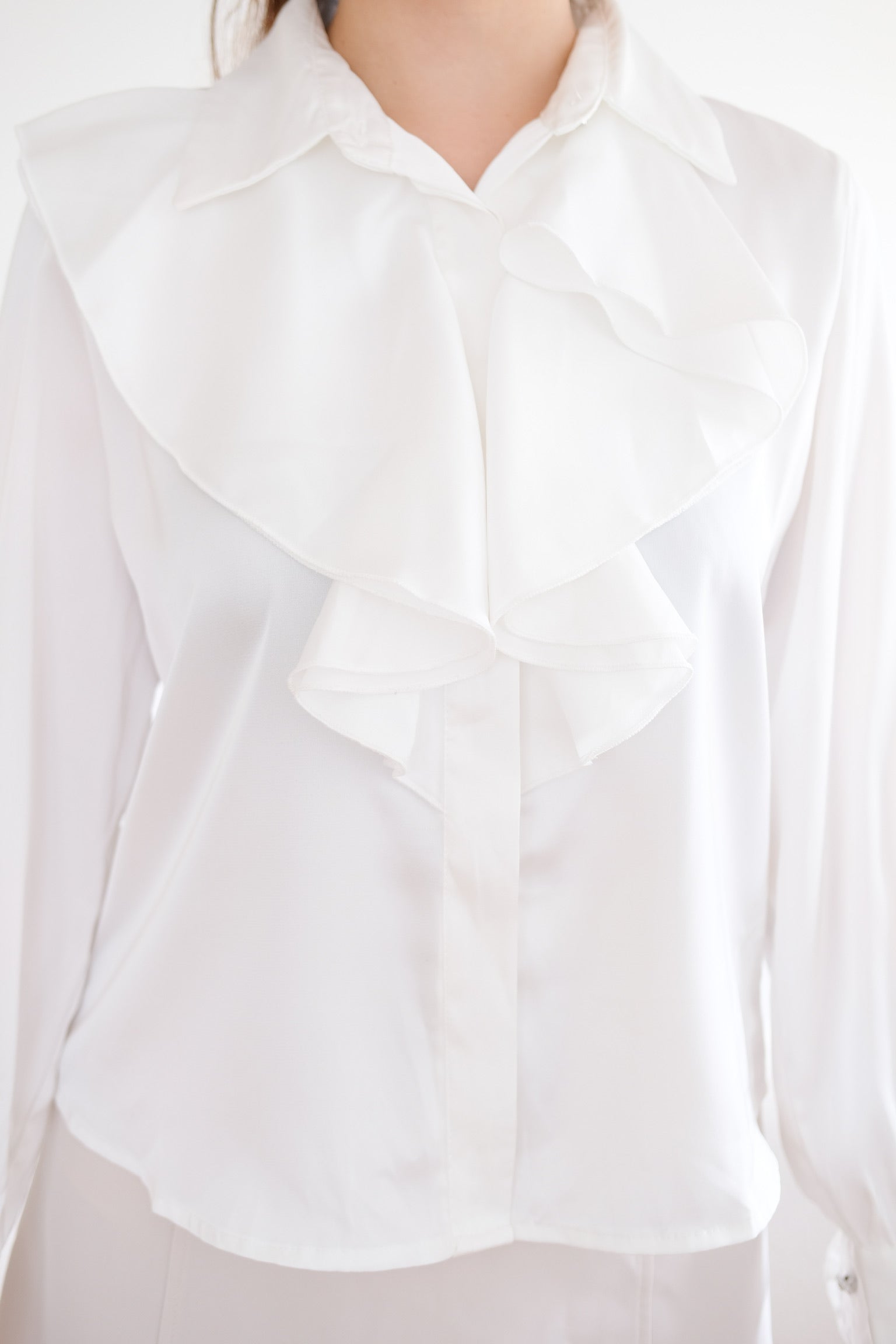 Satin Ruffle Buttons Collared Top (White)