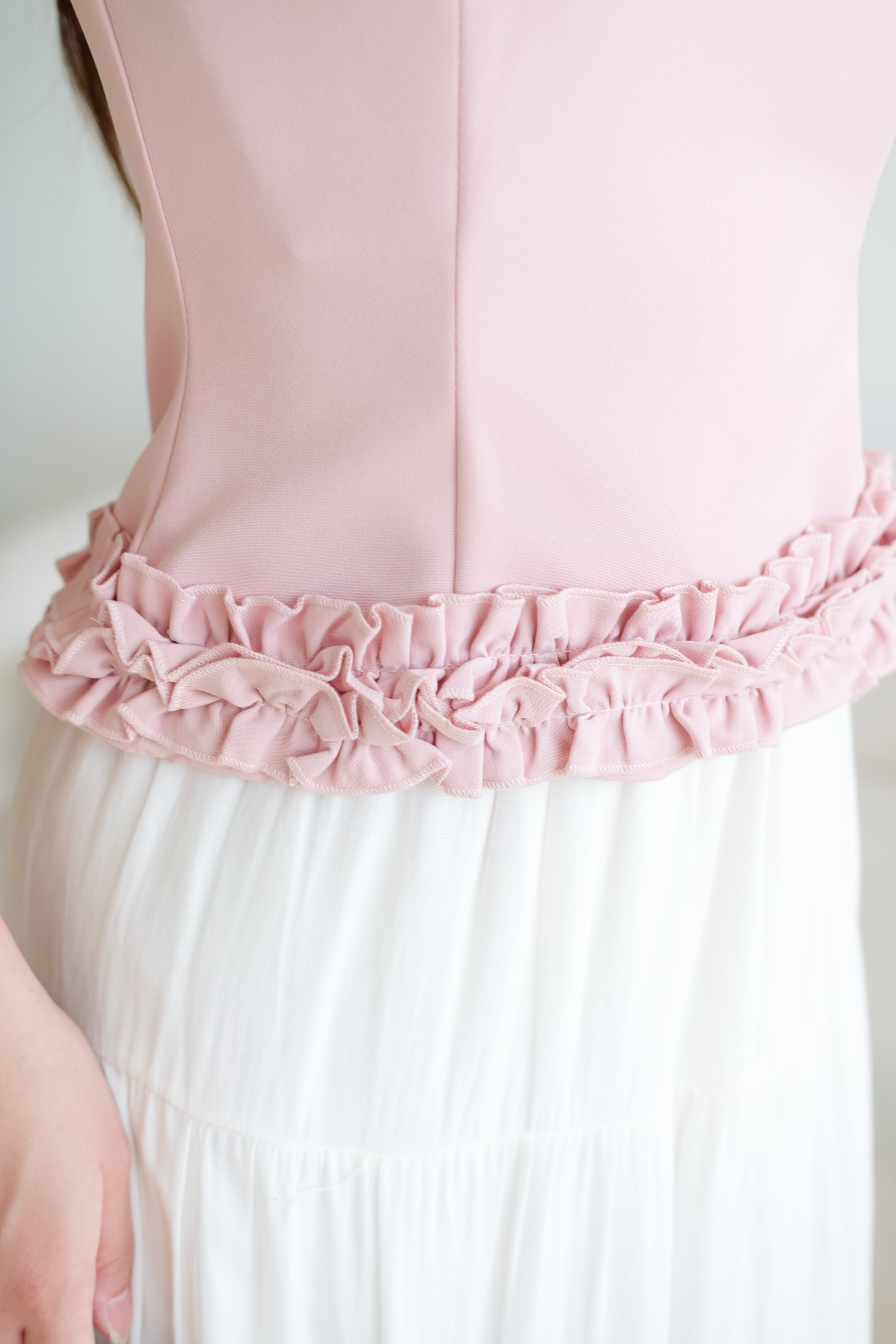 Cecilia Bow Straps Ruffle Top (Dusty Pink)