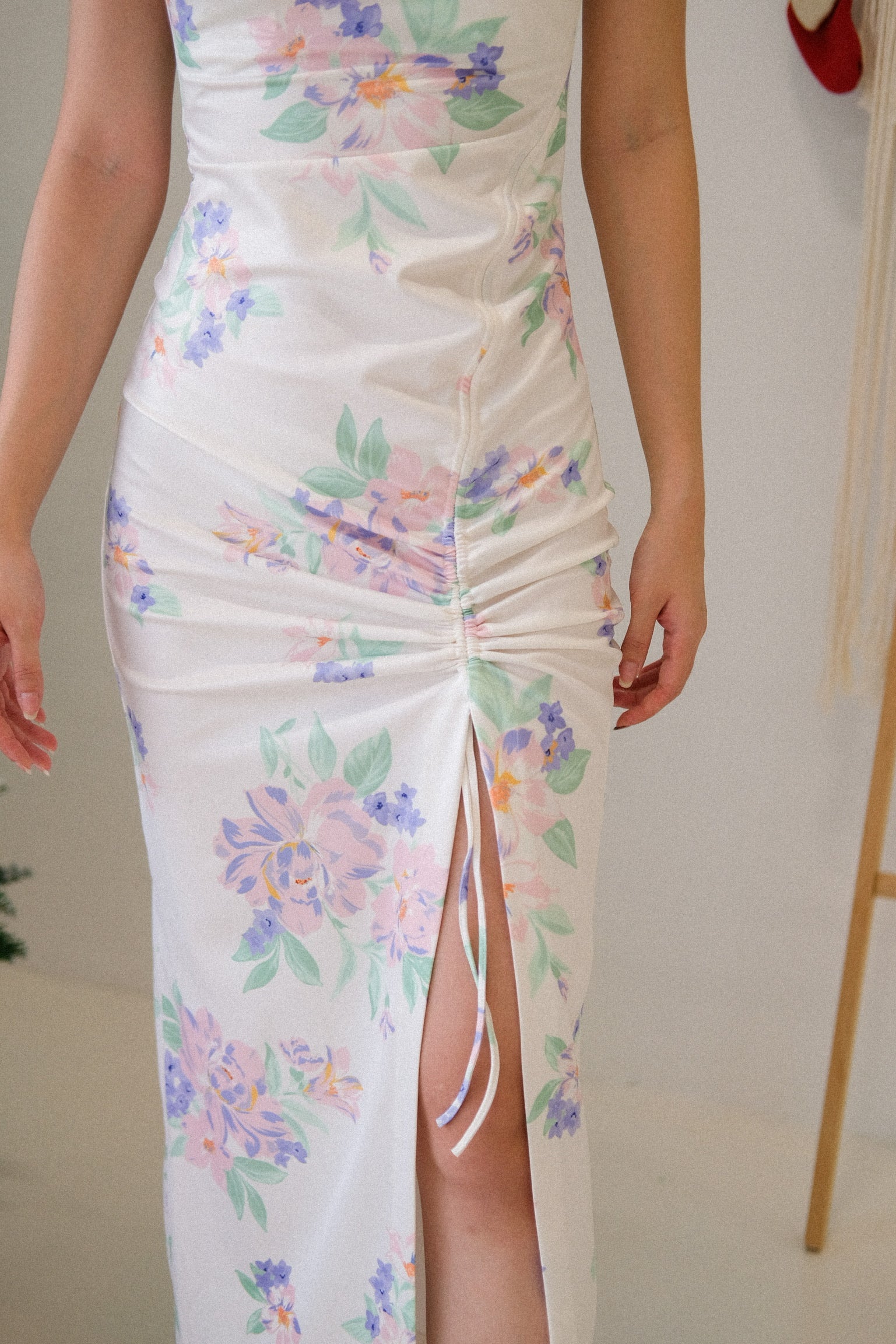 Charlotte Cowl Slit Maxi Dress (Floral White)