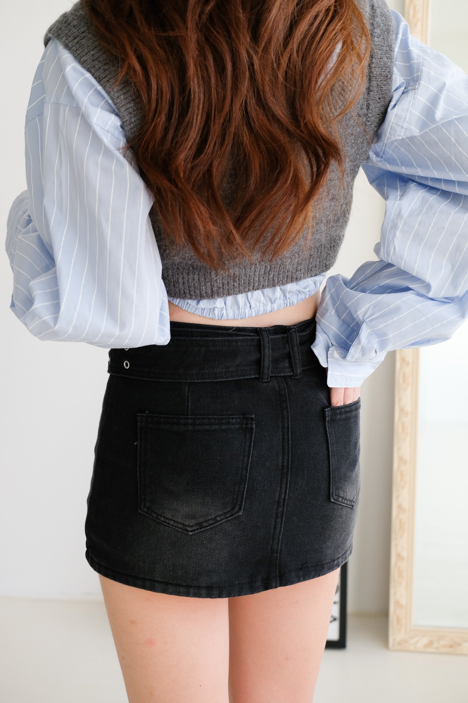 Faye Belt Denim Skirt (Denim Grey)