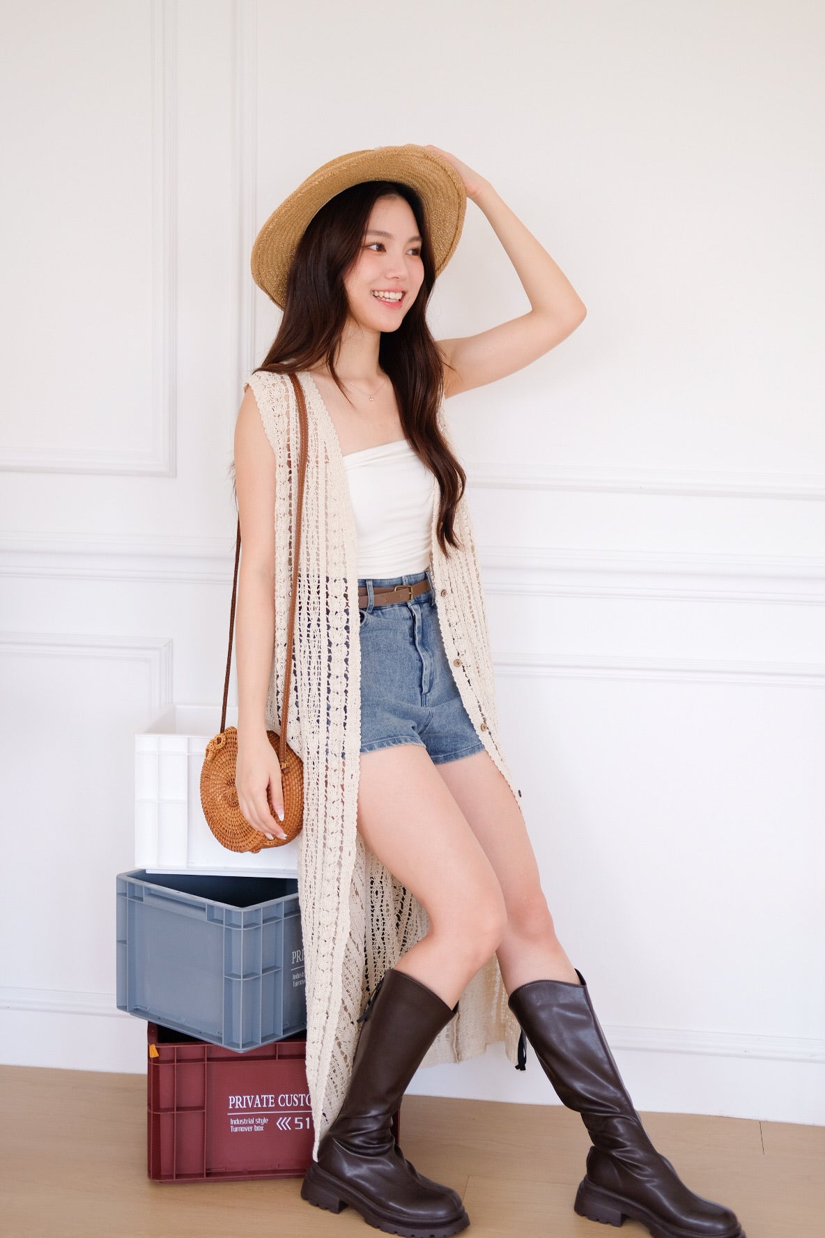 Romania Crochet Maxi Outerwear (Beige)