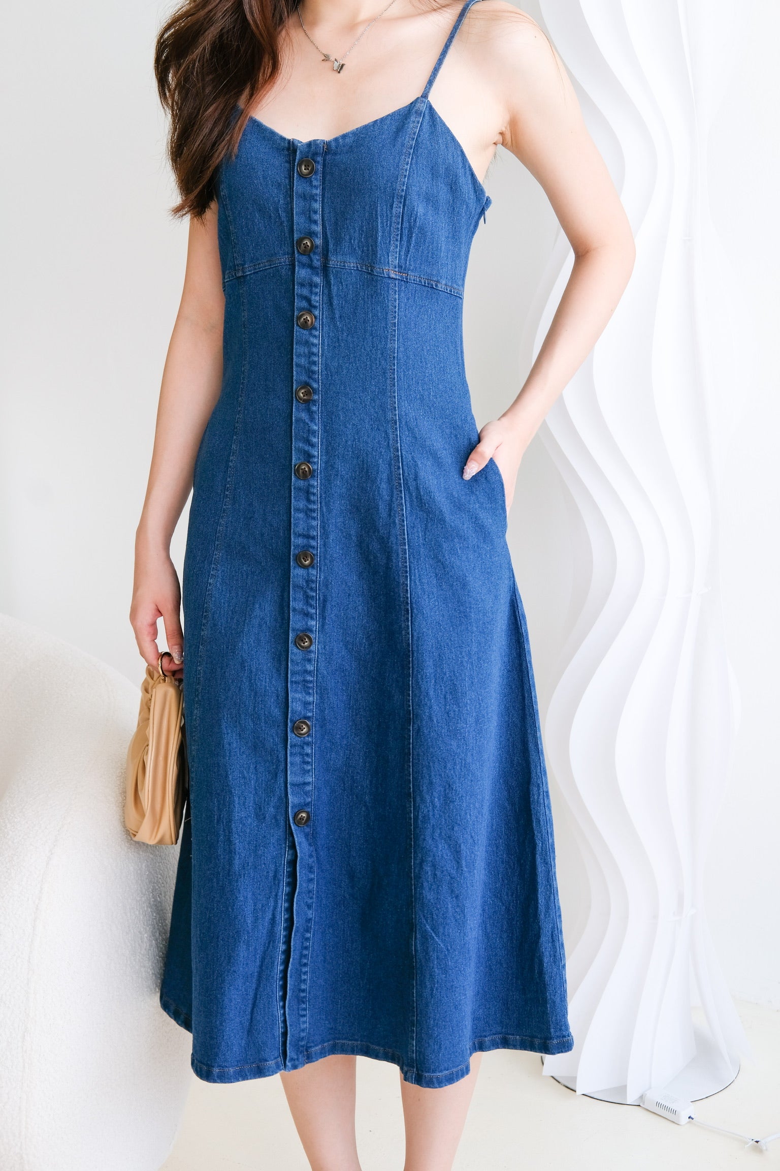 Alyssa Buttoned Denim Dress (Dark Blue)