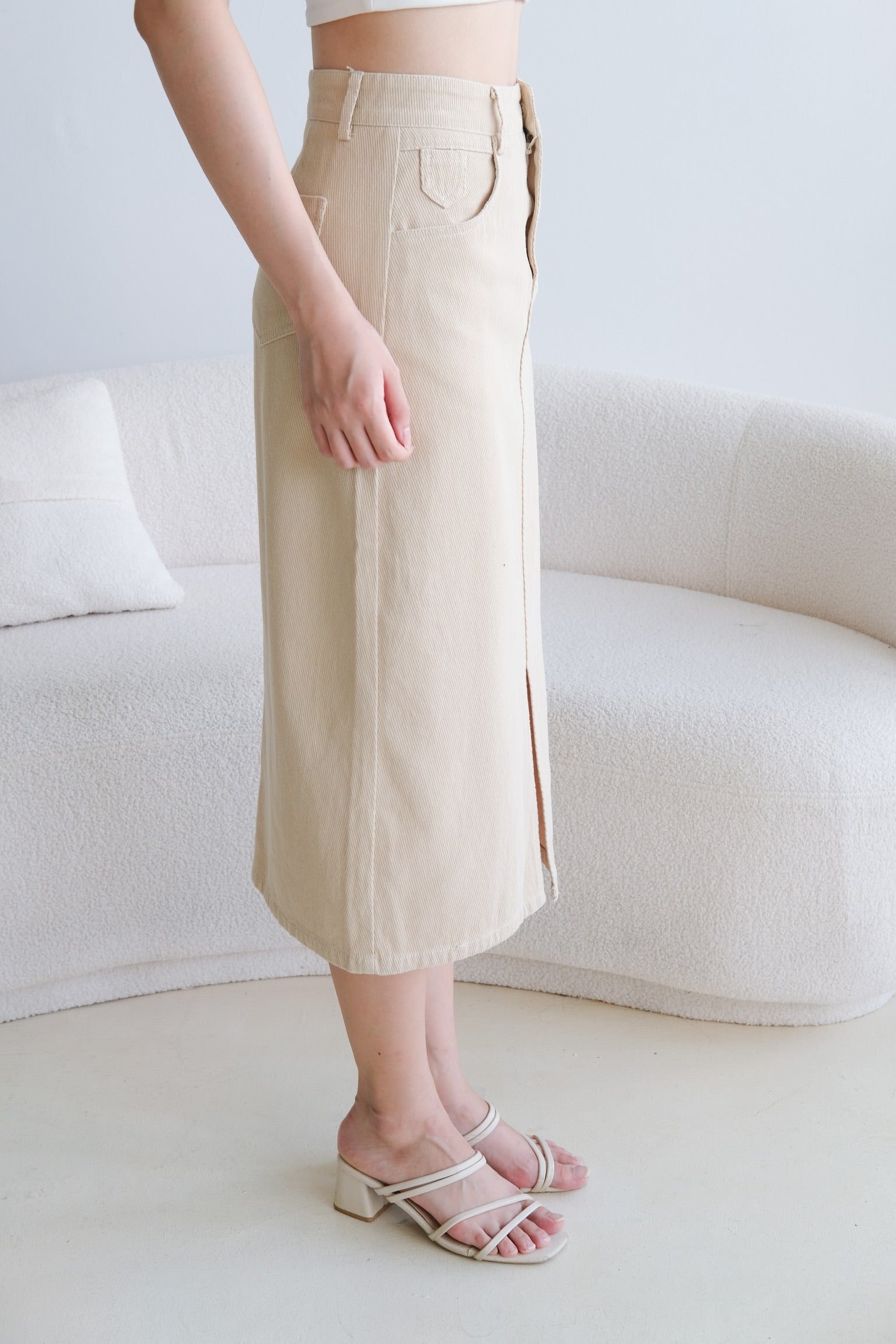 Rhea Belt Column Midi Skirt (Beige)