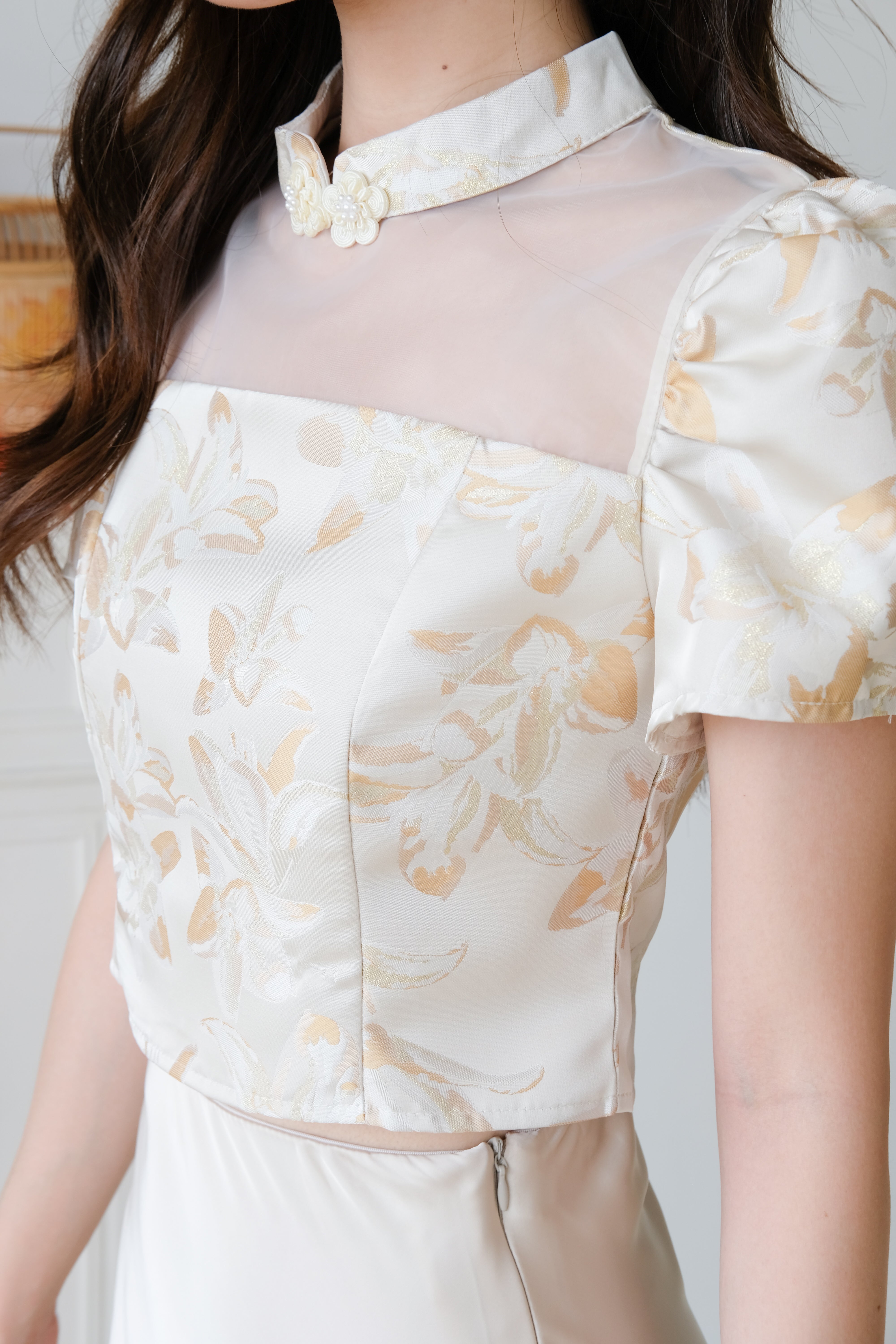 Yan Sleeve Cheongsam Top (Cream)