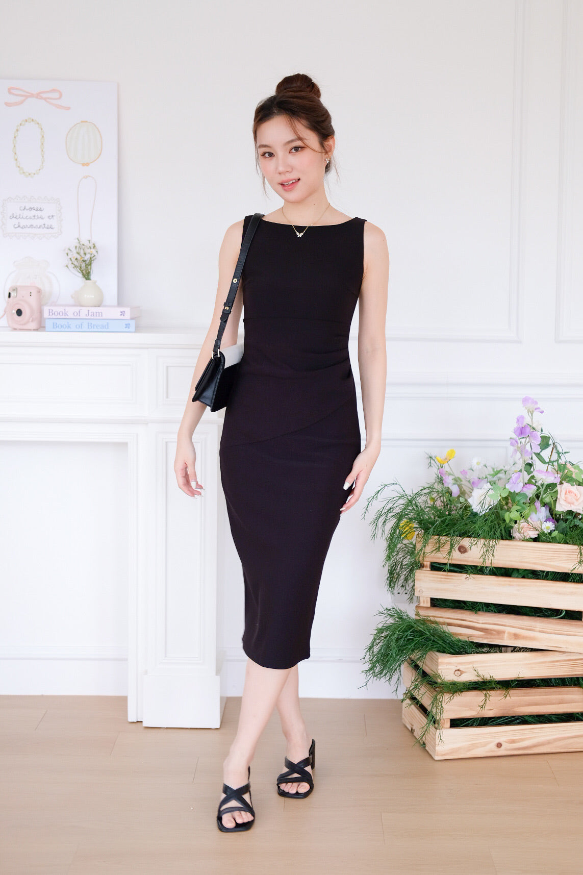 Felicia Boatneck Ruched Maxi Dress (Black)