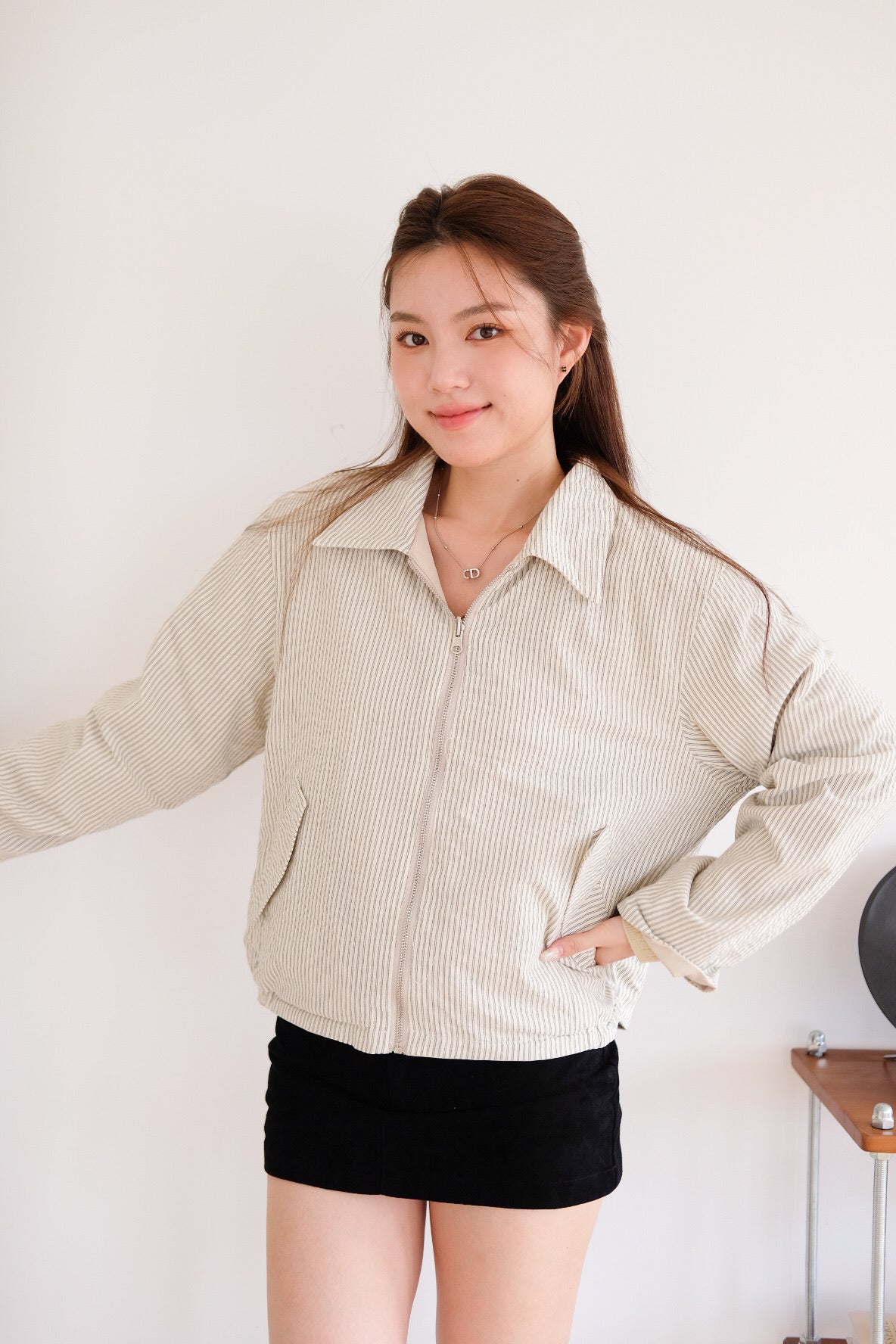 Atley Reversible Bomber Jacket (Latte Beige)