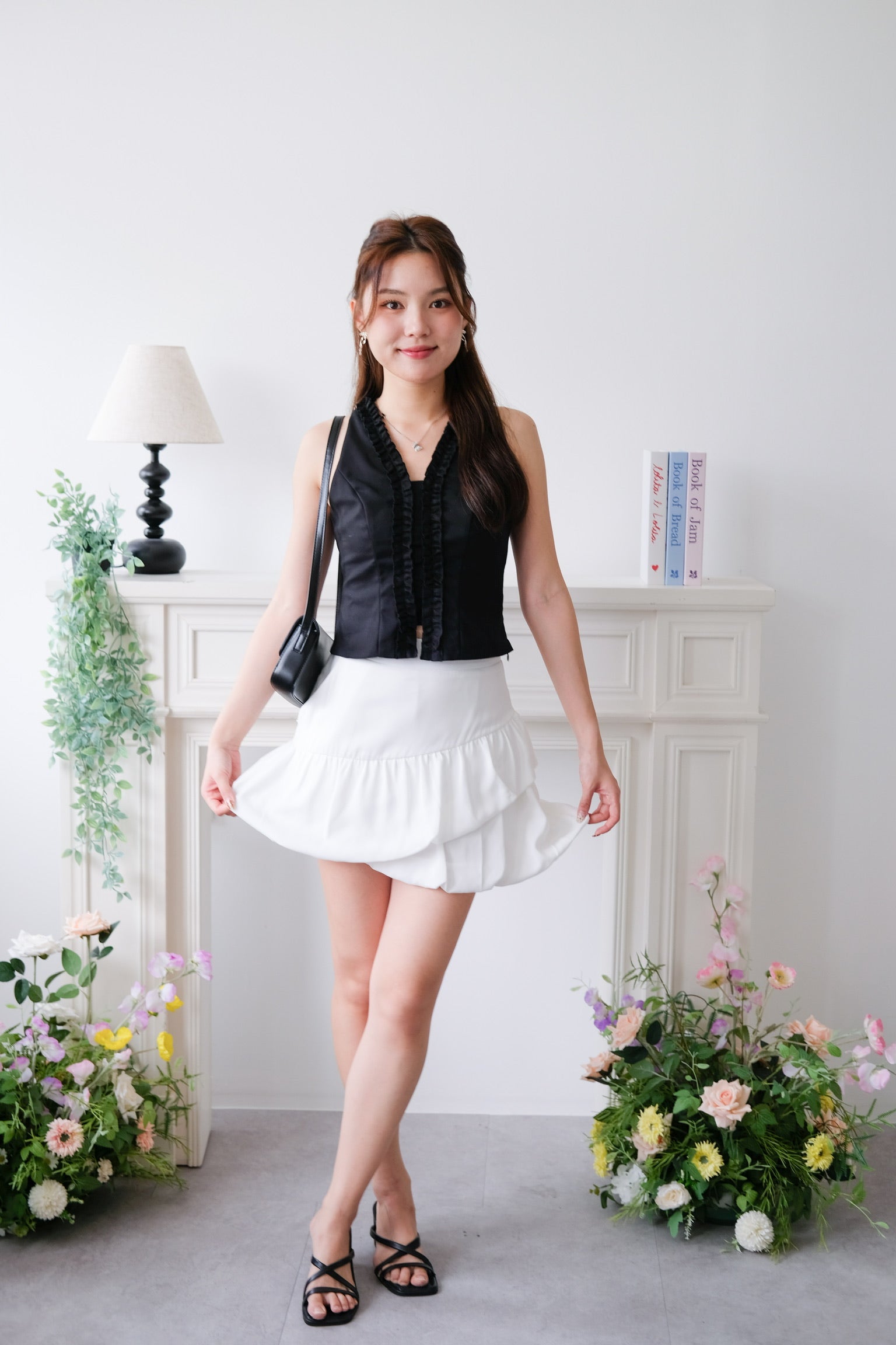 Evangeline Frills V Neck Top (Black)