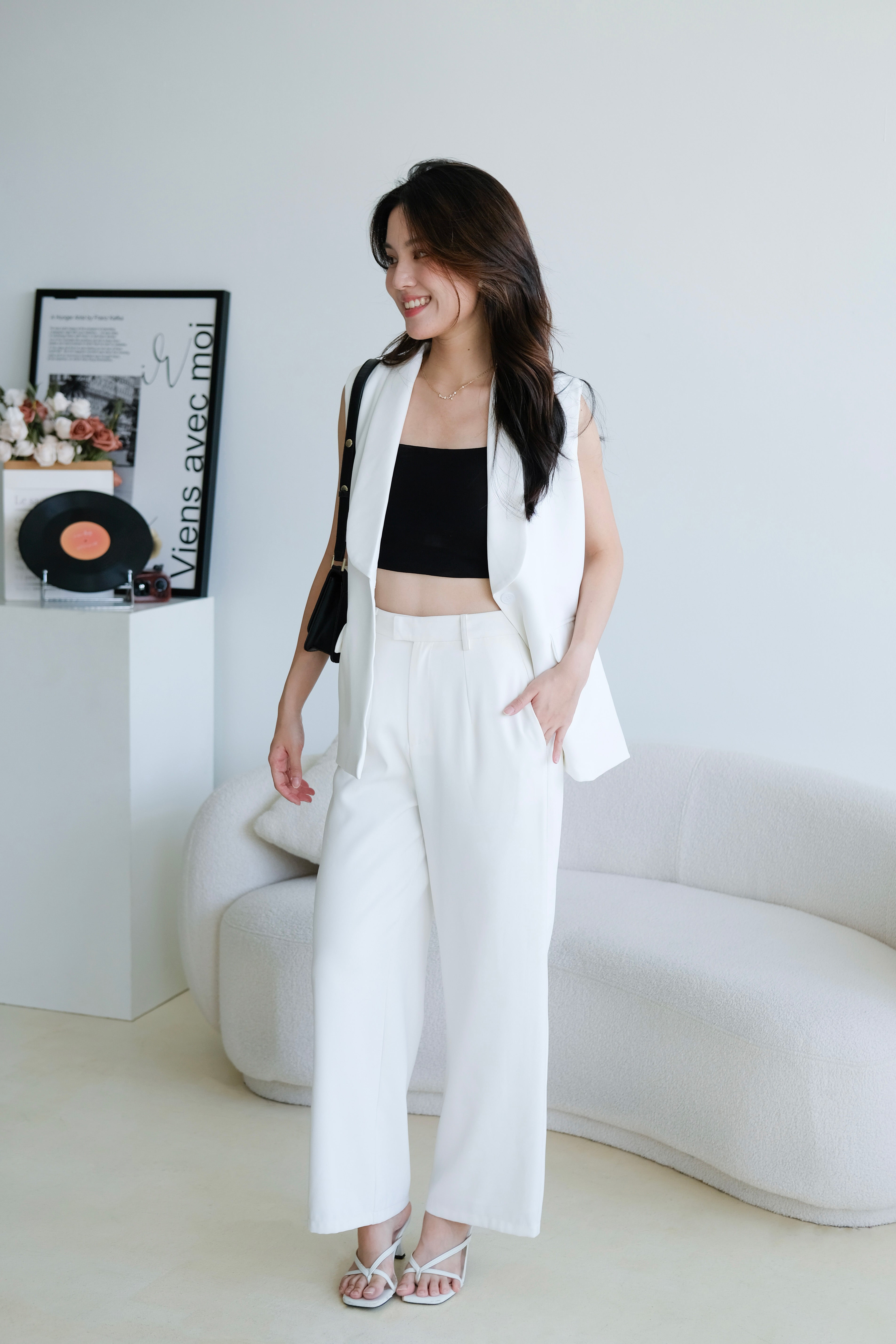 Zora Blazer Long Vest (White)