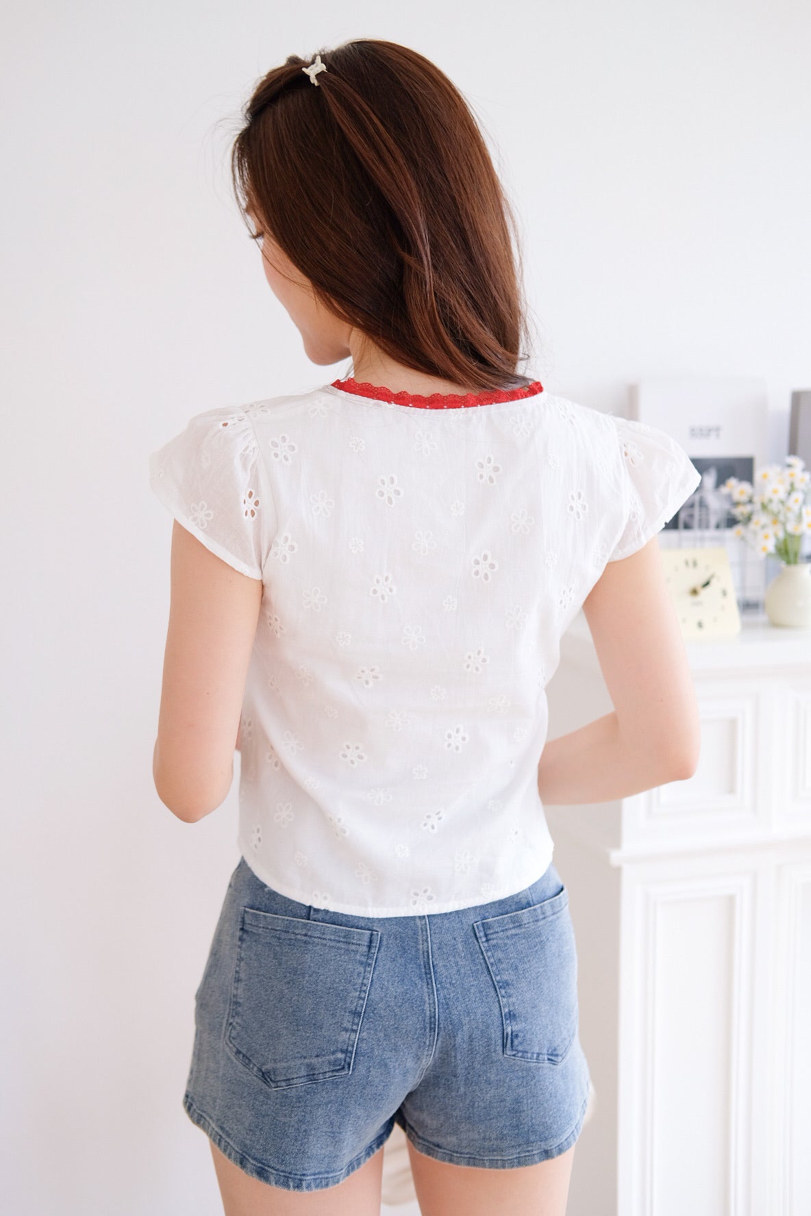 Joyce Eyelet Contrast Ribbon Top (White)