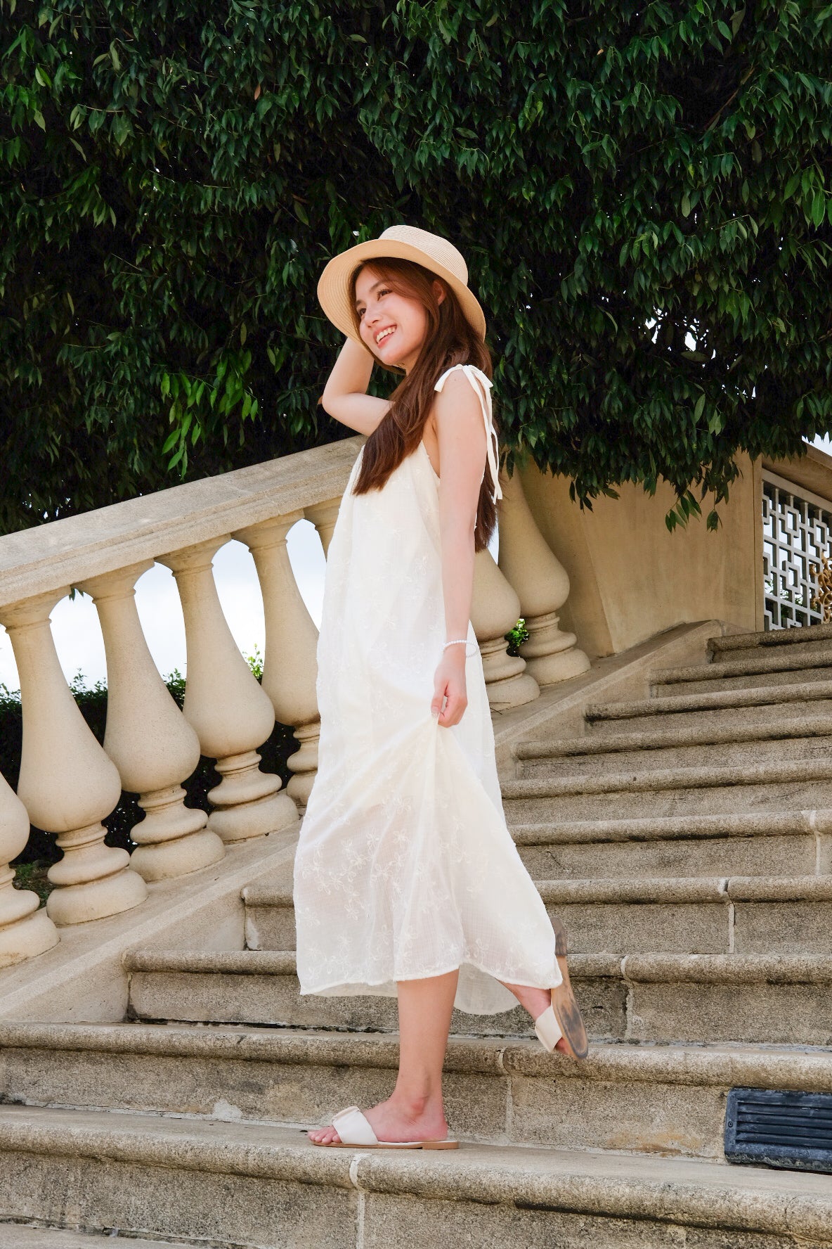 May Vacay Loose Fit Maxi Dress (Cream)