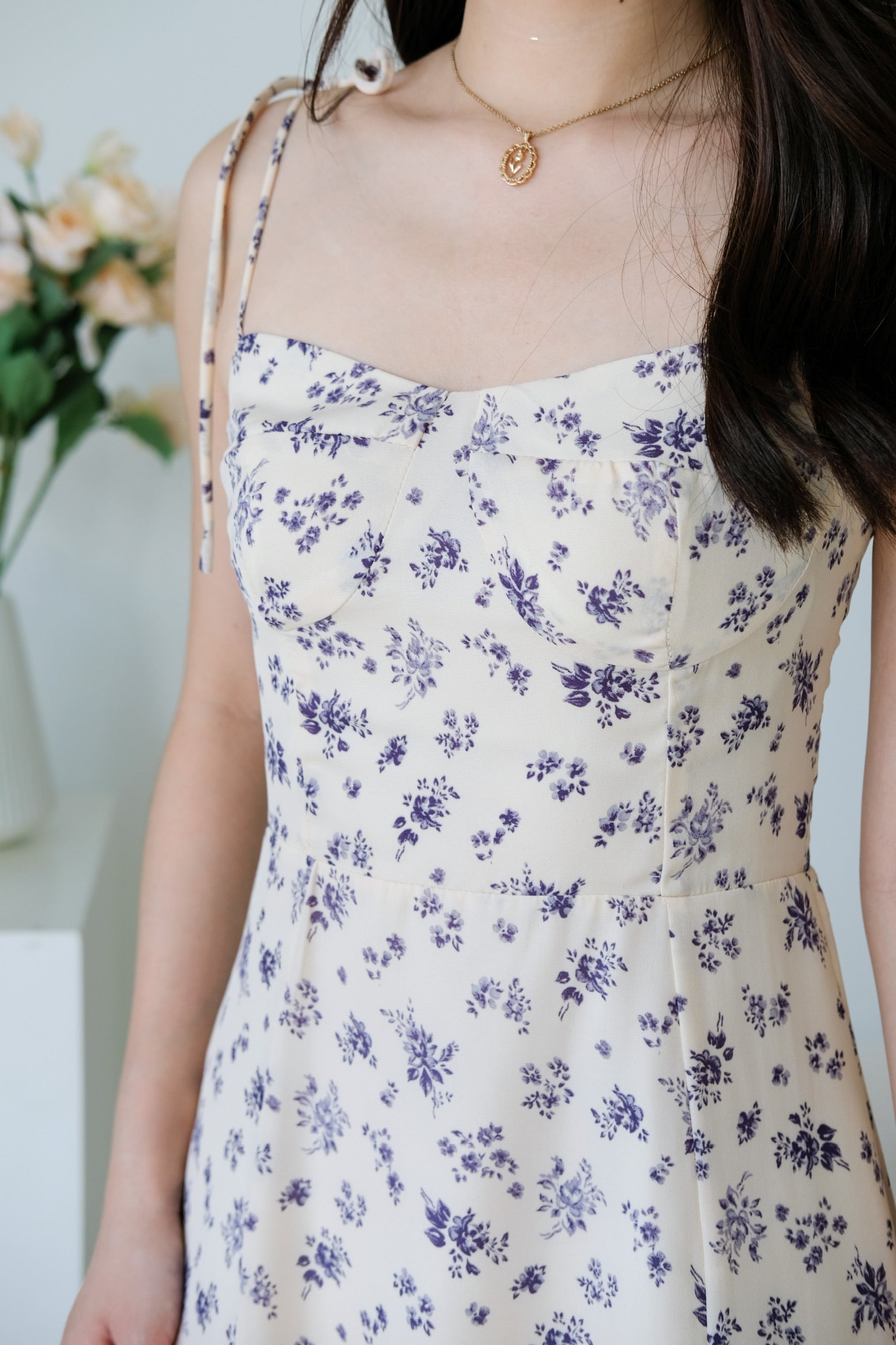 Melanie Floral Dress (Beige Lilac)