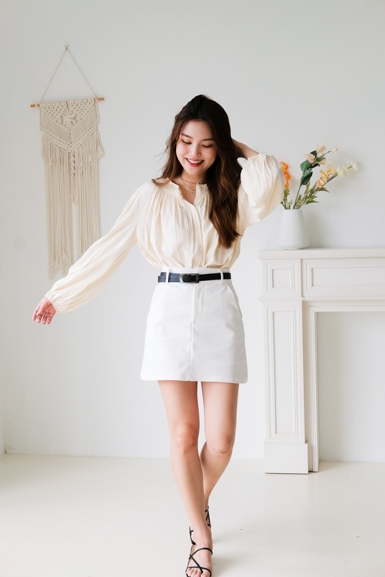 Debra Straight Mini Skirt (White)