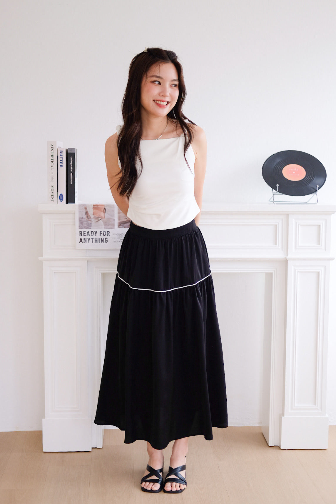Alva Vintage Contrast A Line Skirt (Black)