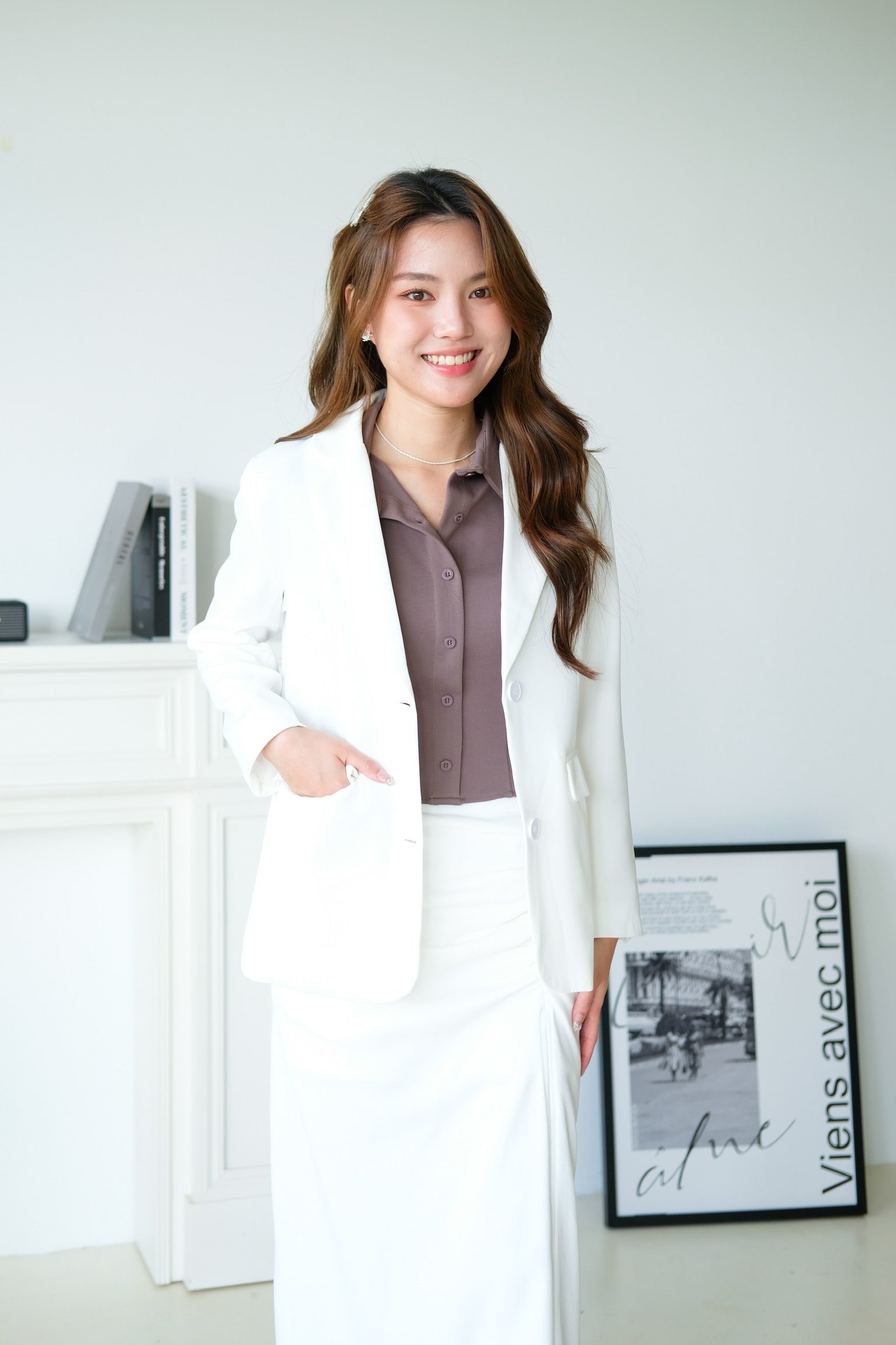 In A Meeting Collared Blazer (White)