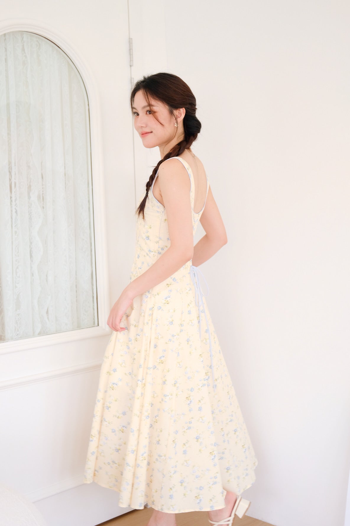 Liselle Corset Garden Maxi Dress (Light Yellow)