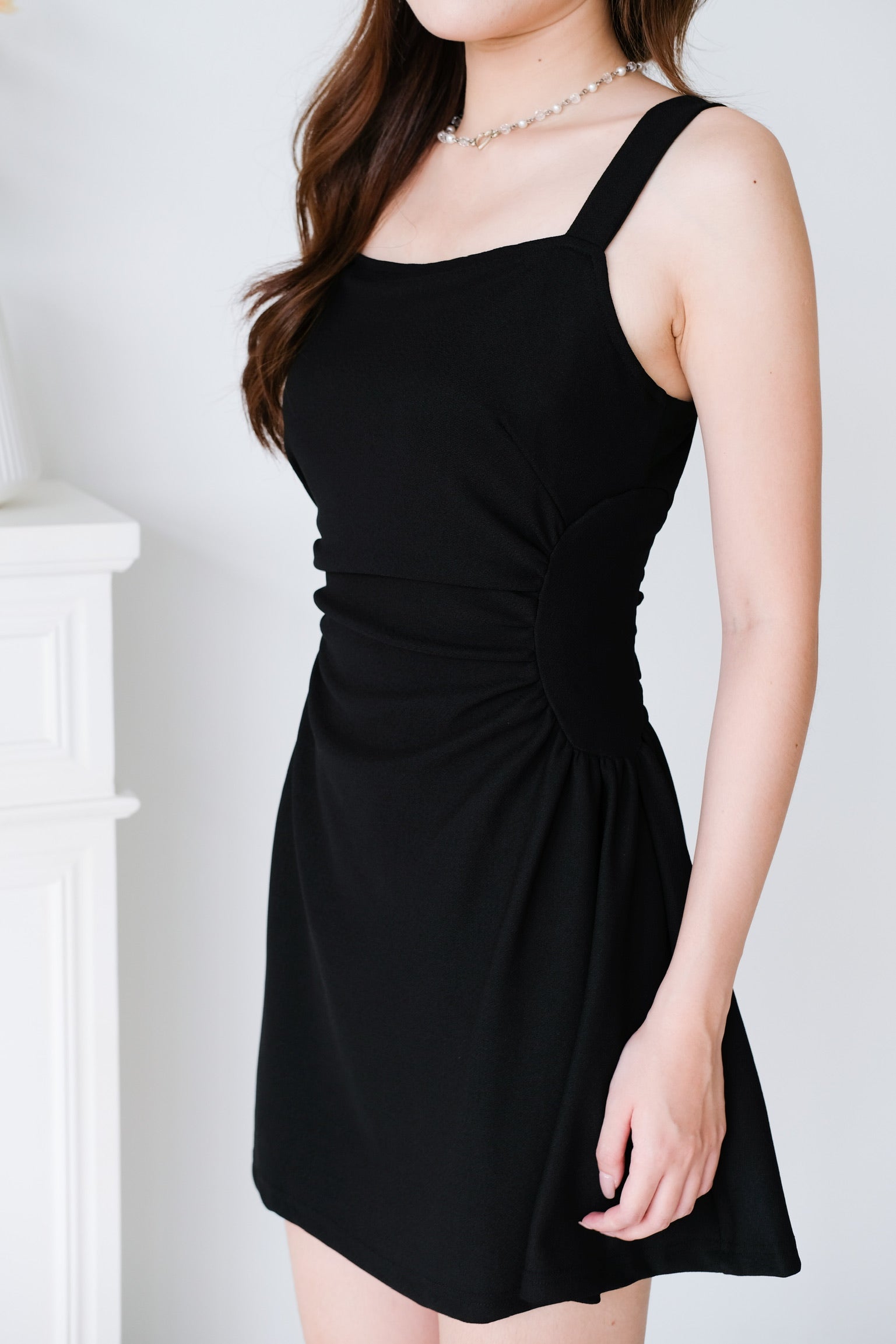 Tavia Ruched Mini Dress (Black)