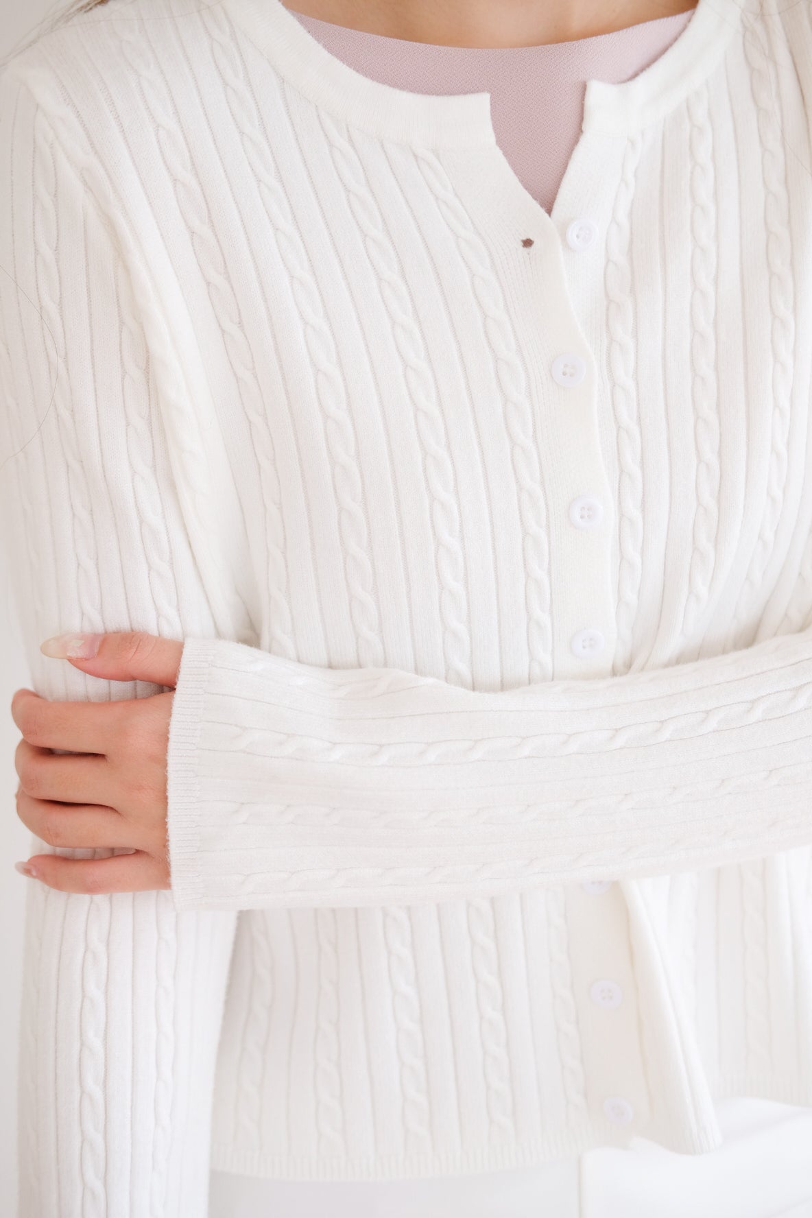 Sharlyn Cable Knit Cardigan (White)