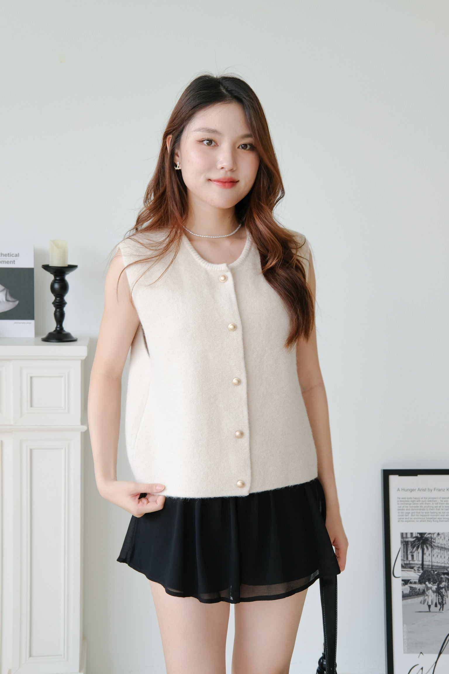 Clara Gold Button Vest Top (Oat)