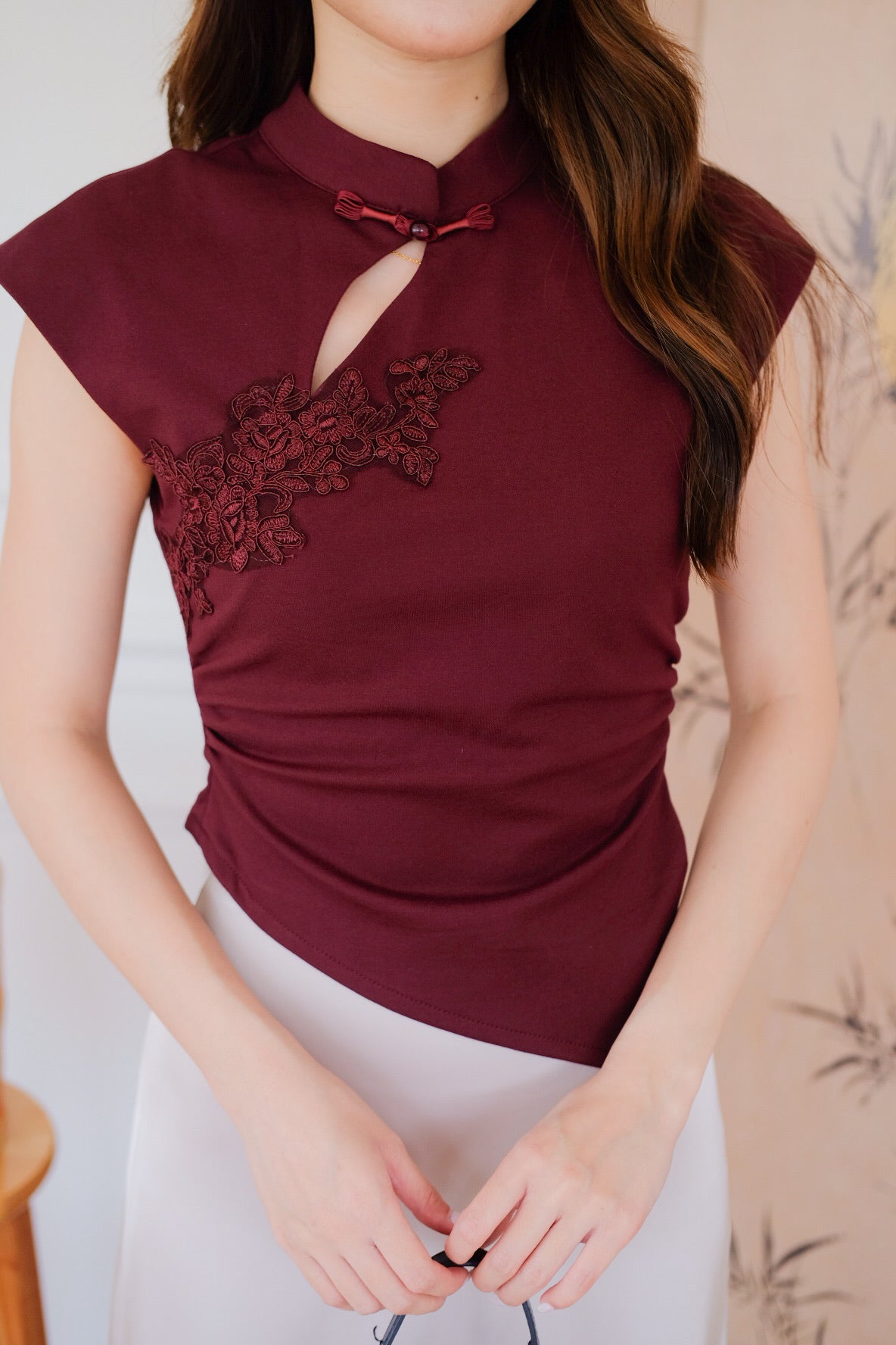 安逸 An Yi Basic Ruched Crop Top (Dark Red)