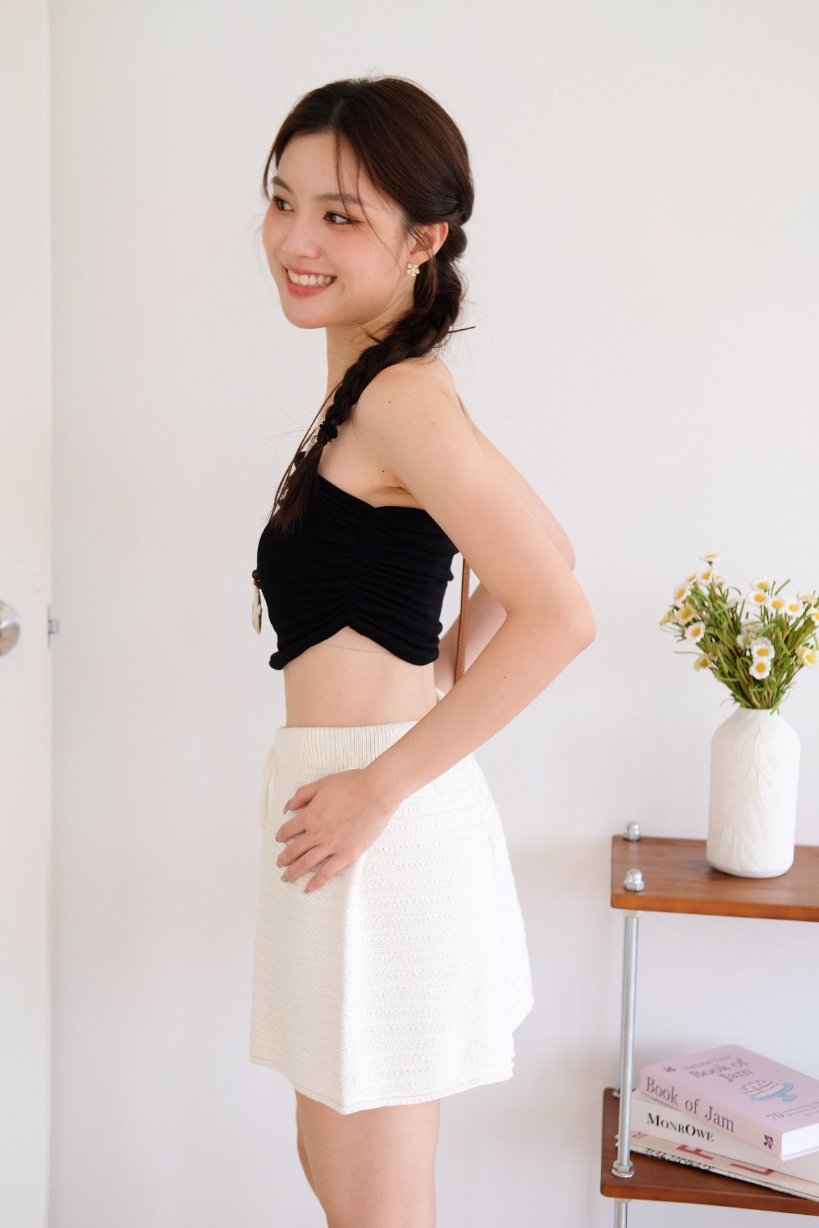 Nic Drawstring Textured Knit Shorts (Cream)