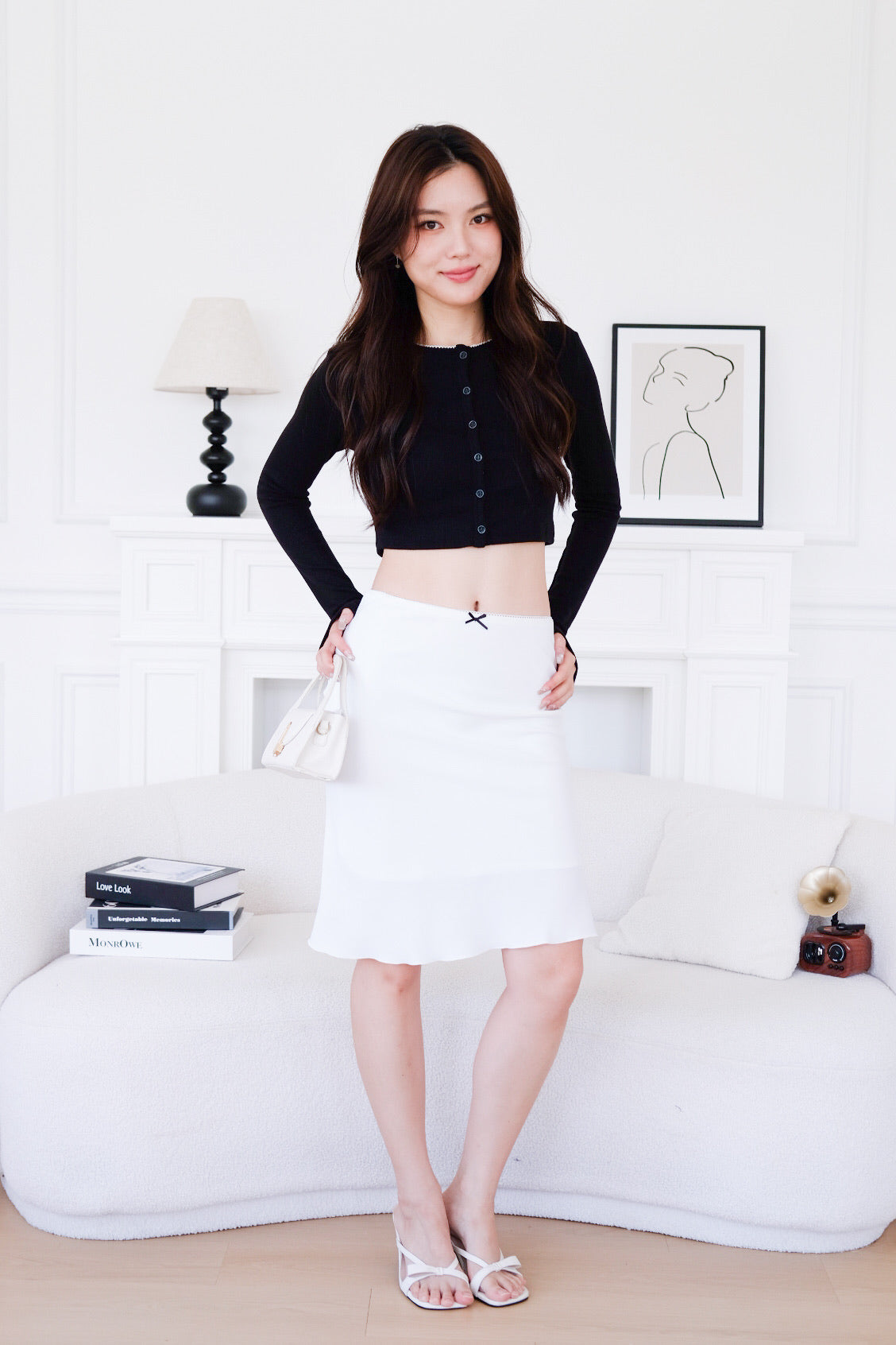 Clarise Mini Bow Knee Length Flare Skirt (Plain White)
