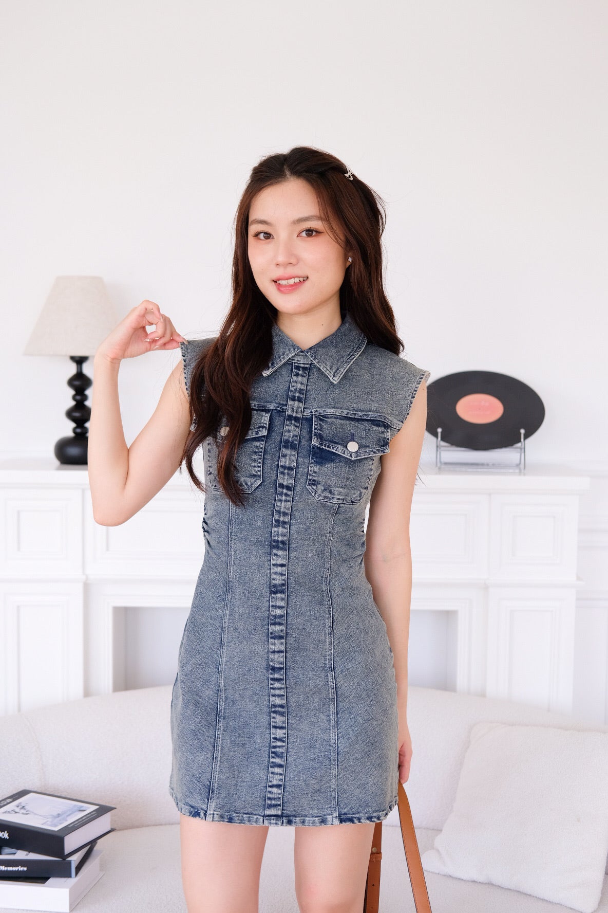 Zia Collared Denim Dress (Acid Medium Blue)