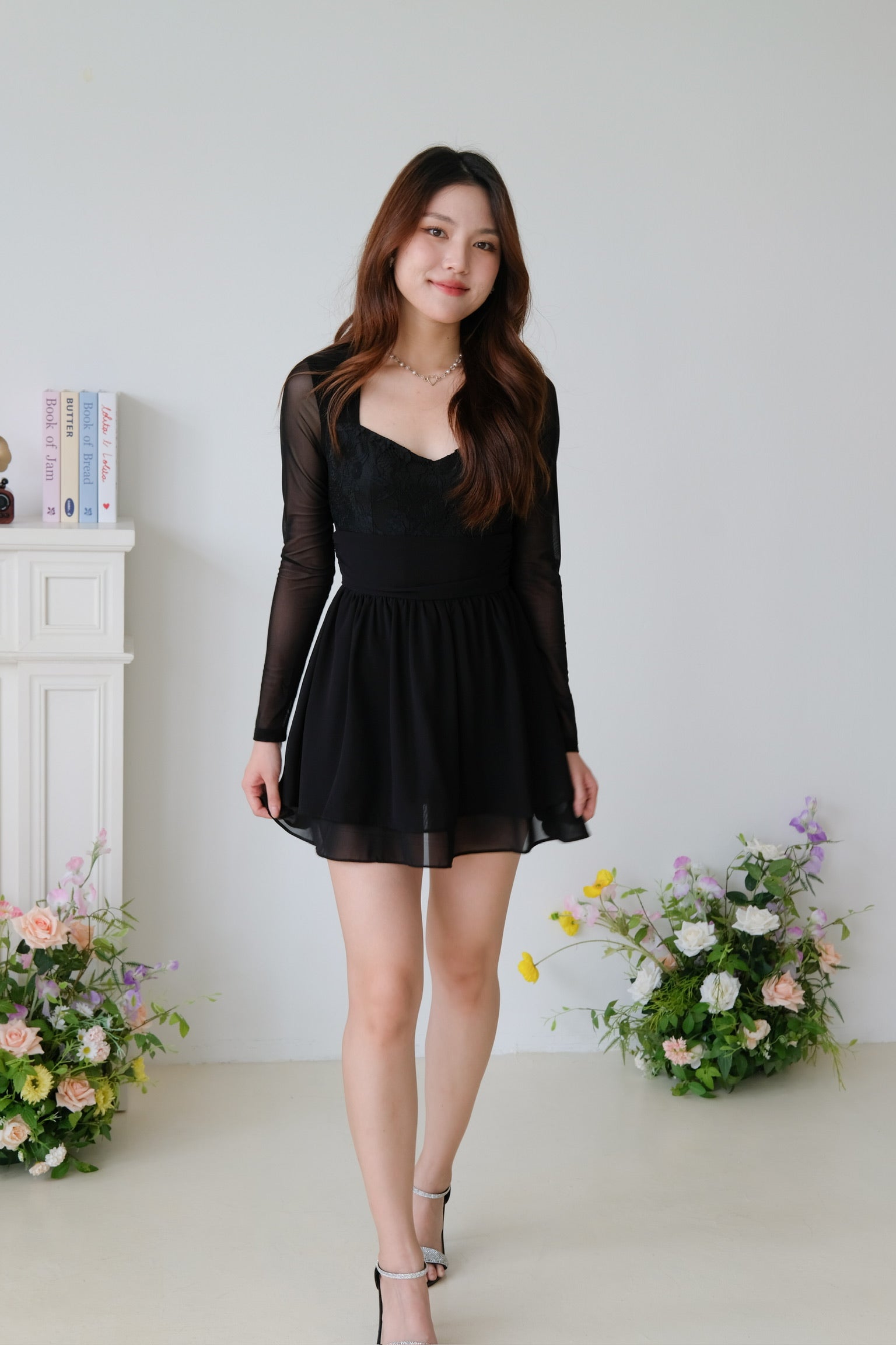 Casslene Long Sleeves Lace Dress (Black)