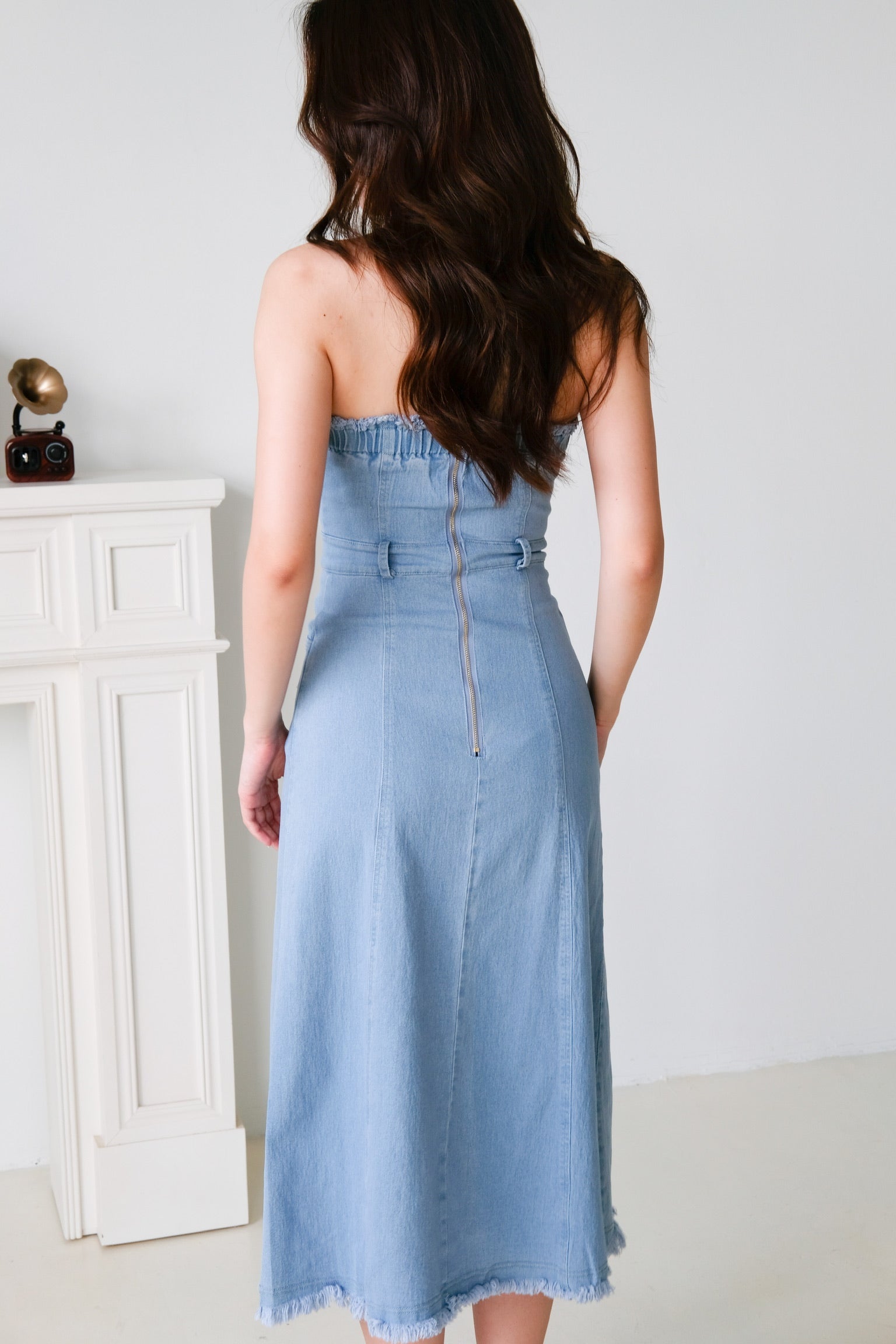 Altitude Denim Tube Maxi Dress (Light Wash)