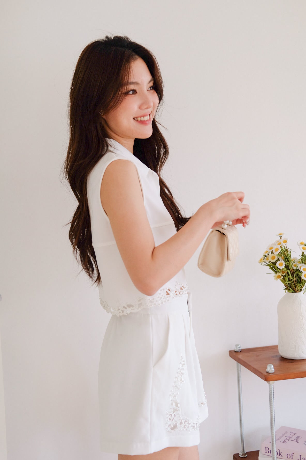 Petrina Eyelet Collared Set (White)