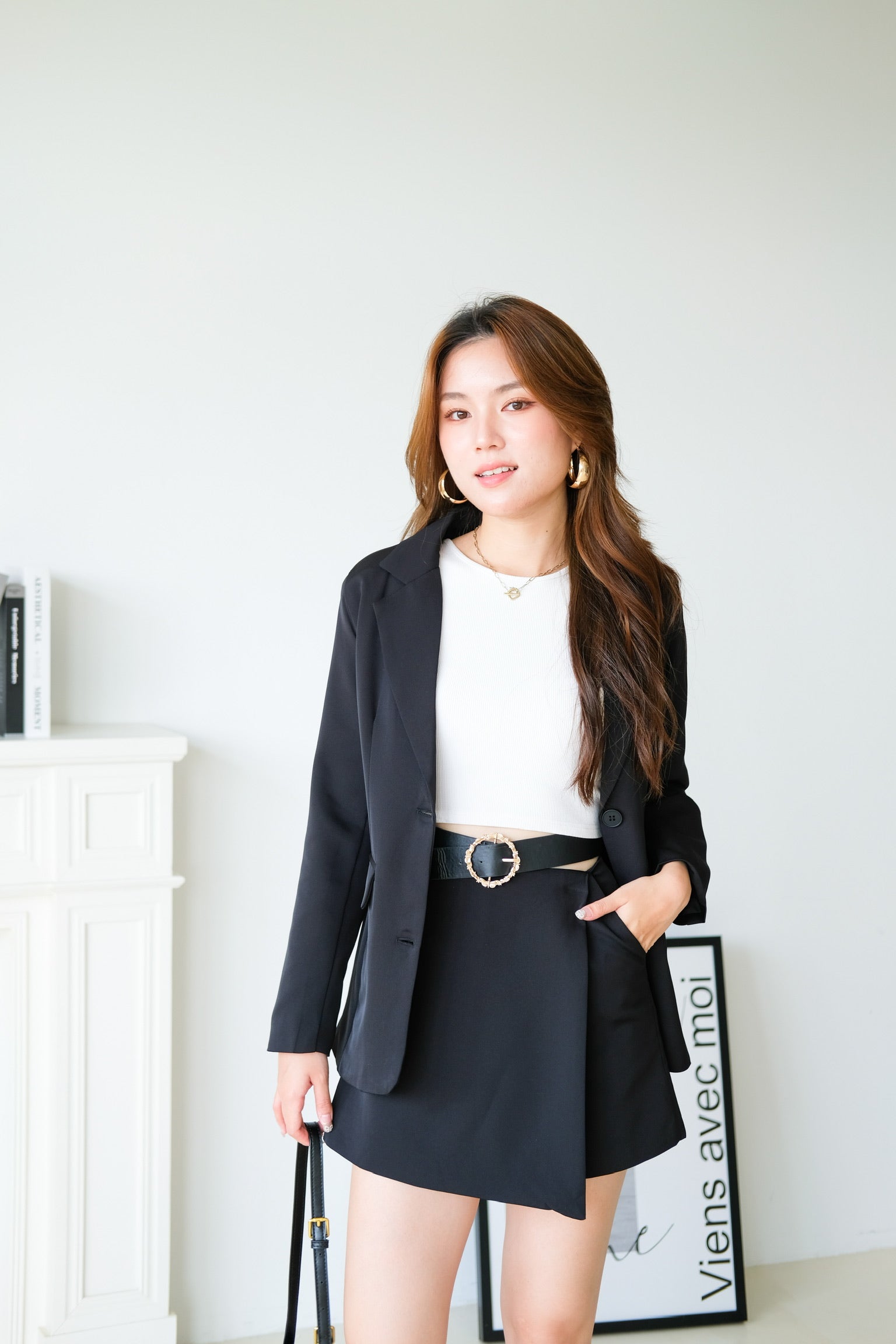 In A Meeting Collared Blazer (Black)