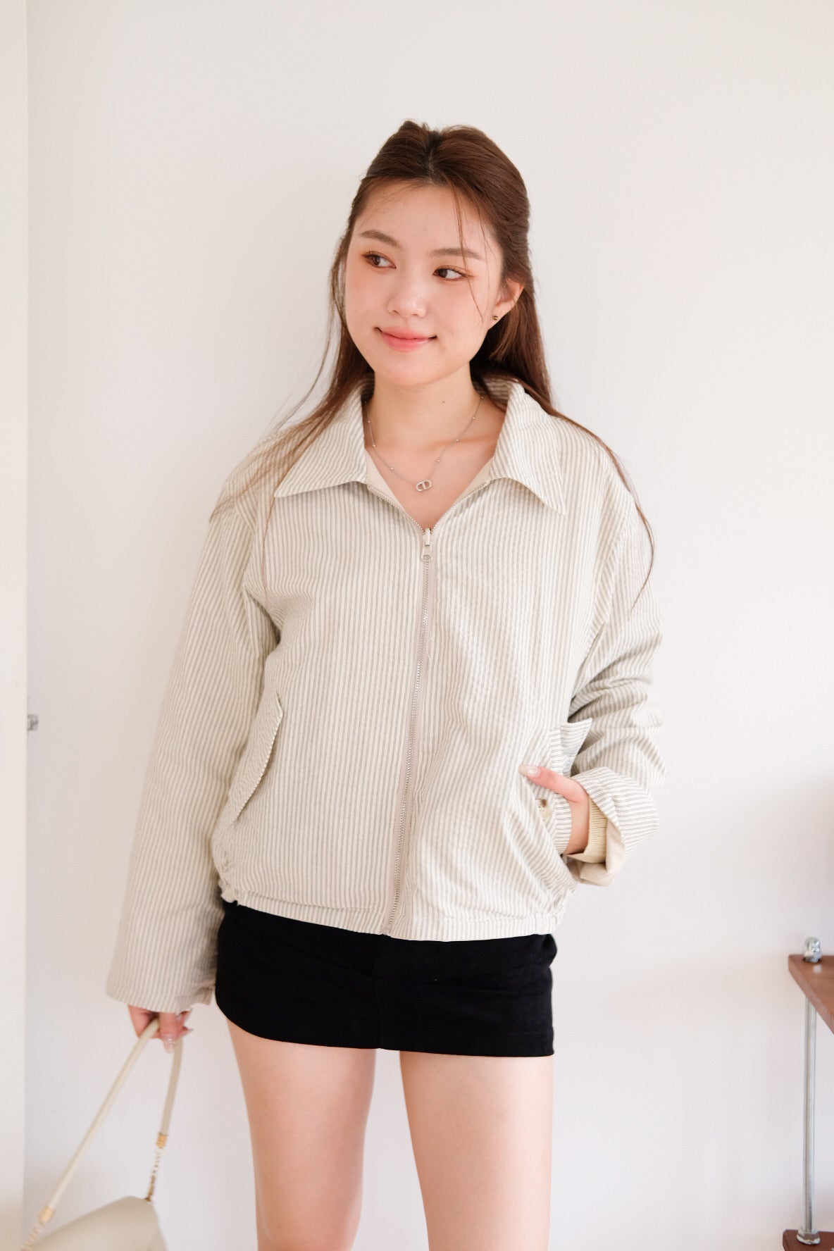 Atley Reversible Bomber Jacket (Latte Beige)