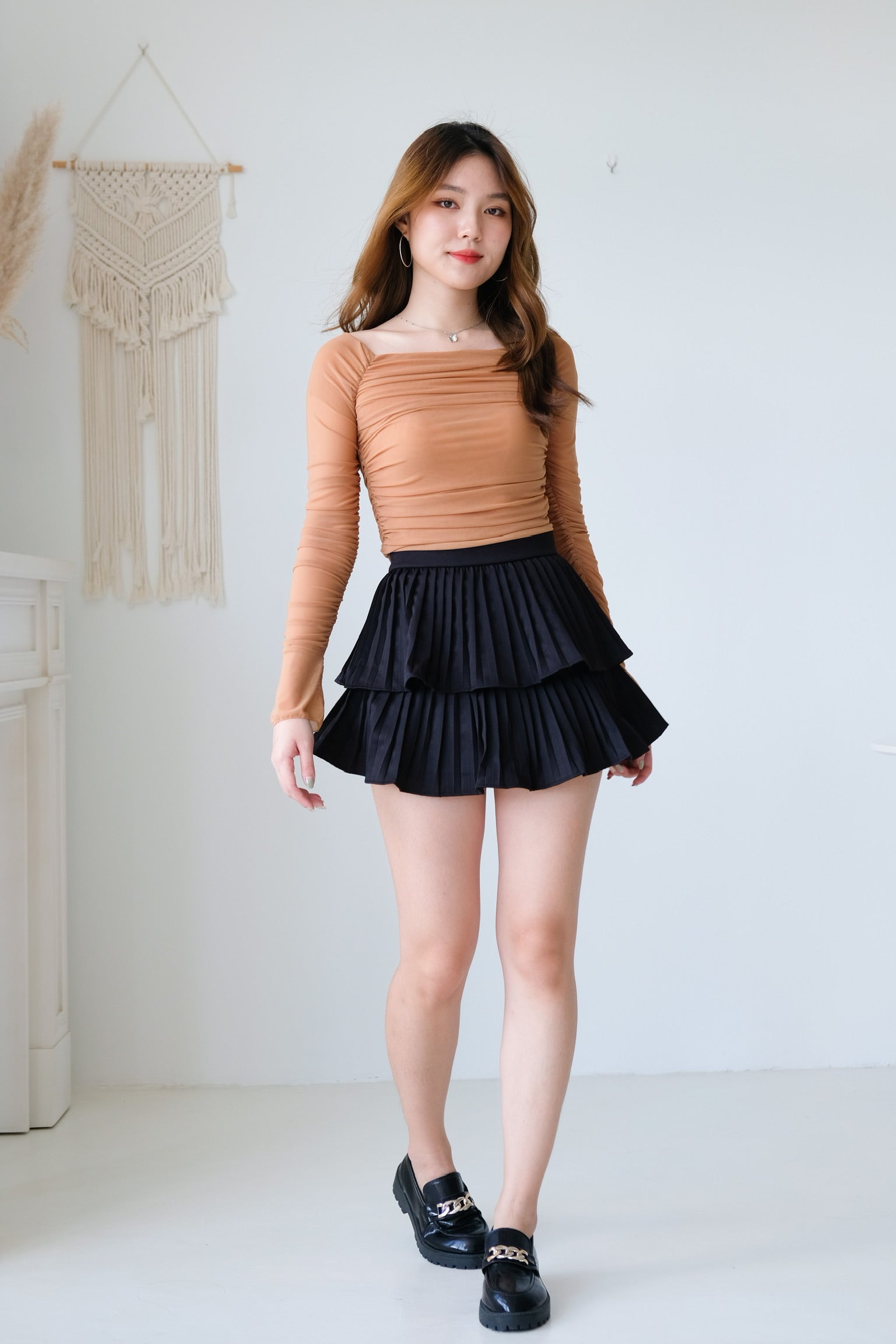 Dainty Pleated Skorts (Black)