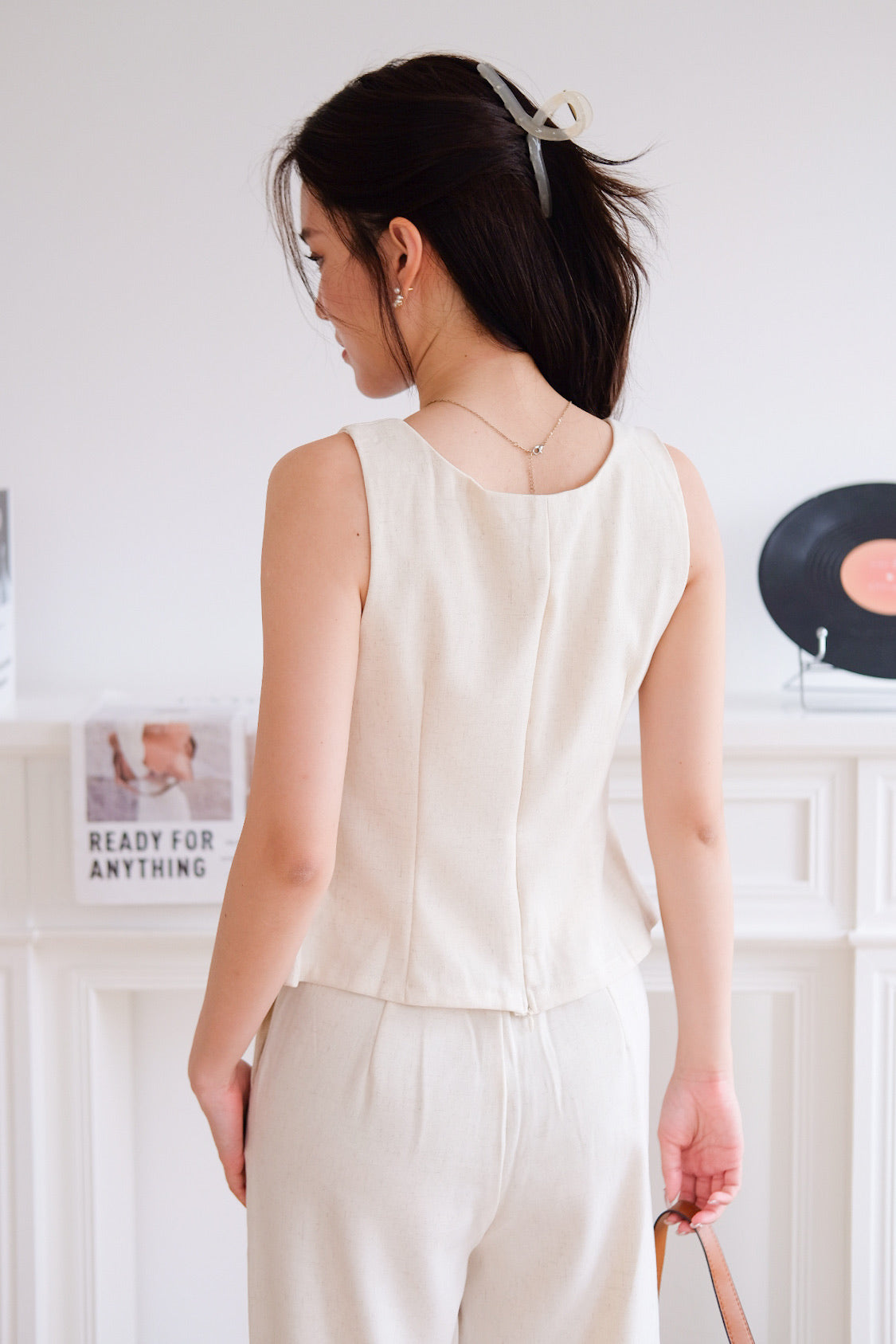 Reagan Square Neck Minimal Set (Beige)
