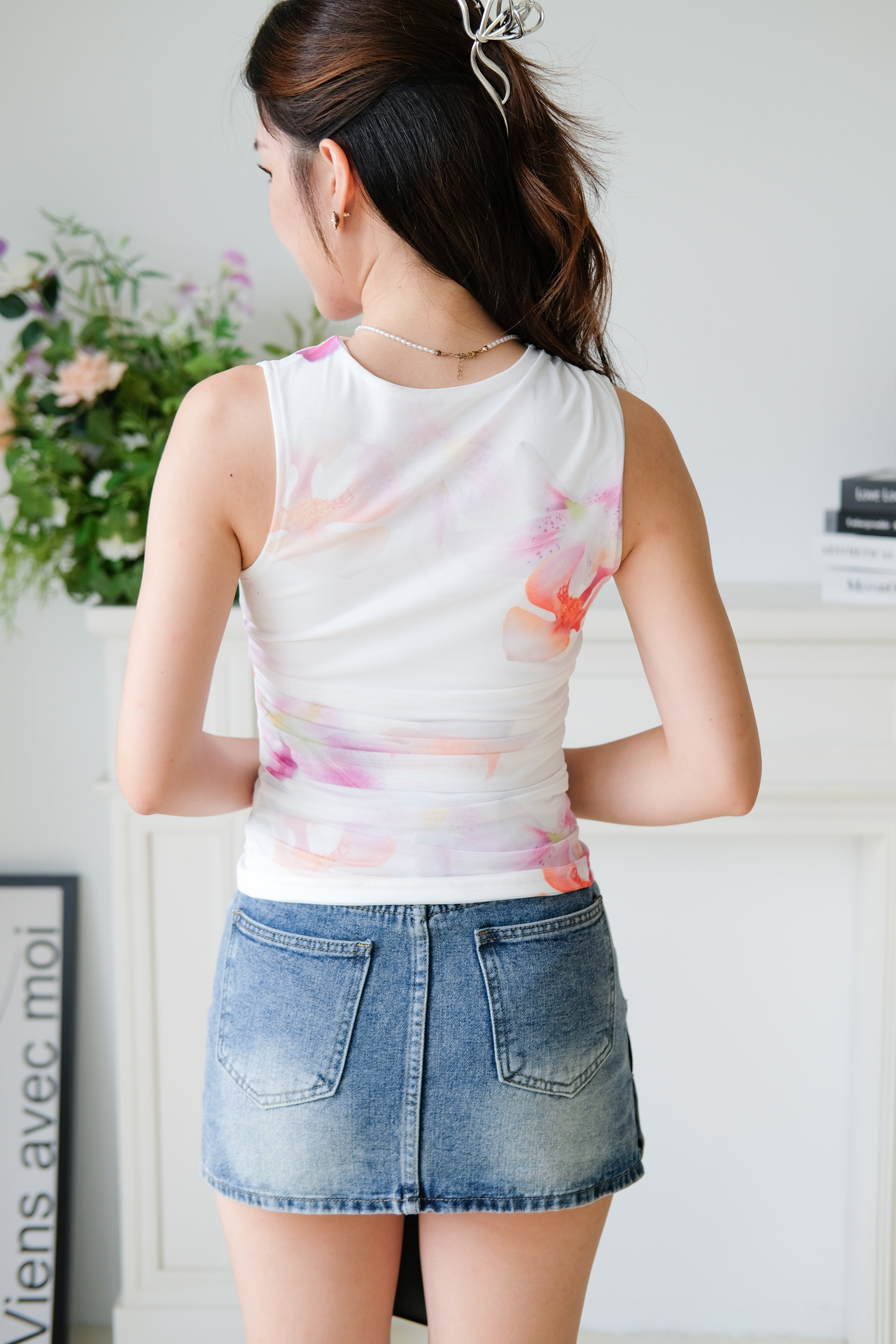 Lilo Abstract Floral Mesh Top (Lilac Flower)