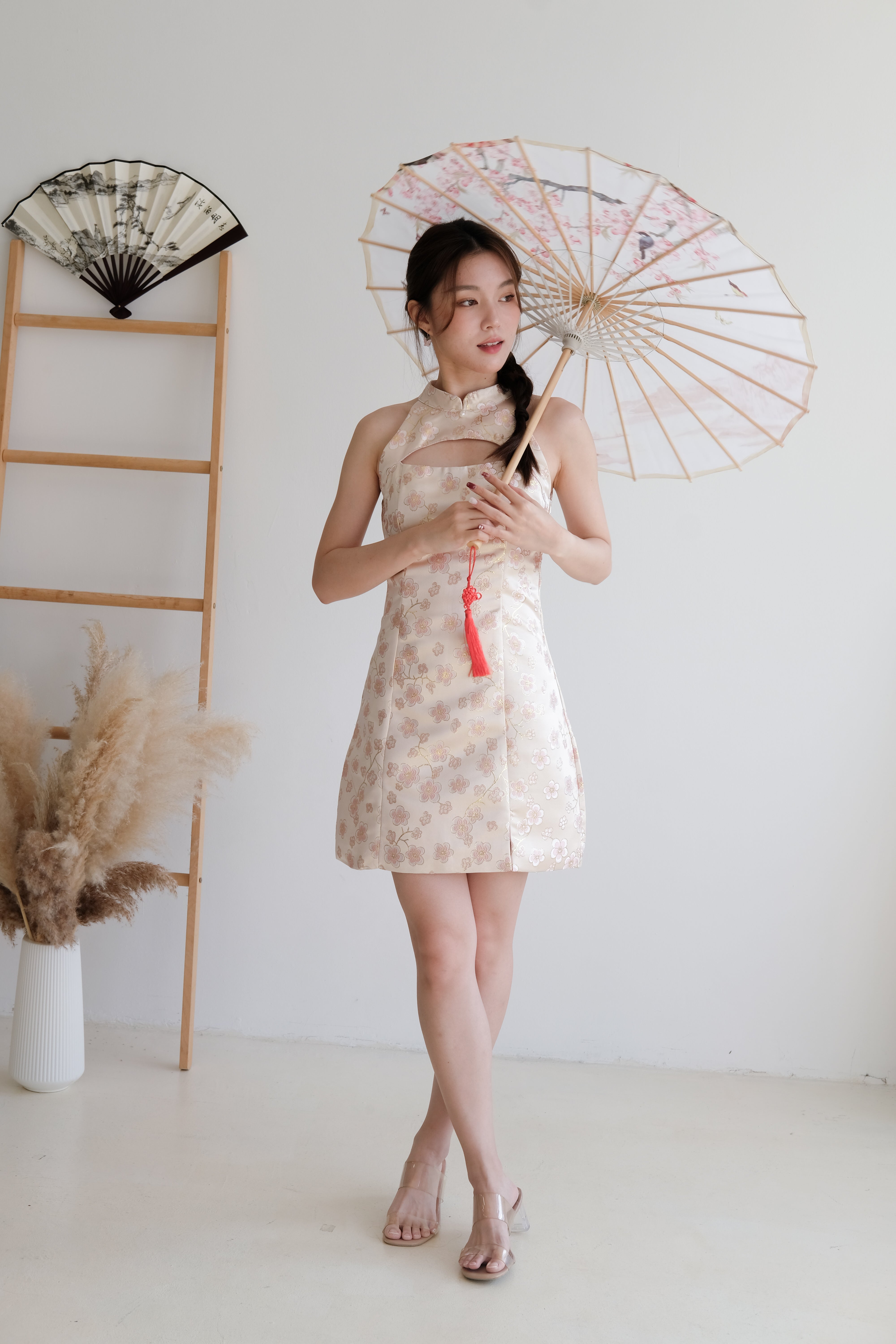 Pian Ruo Floral Halter Cheongsam (Light Pink)