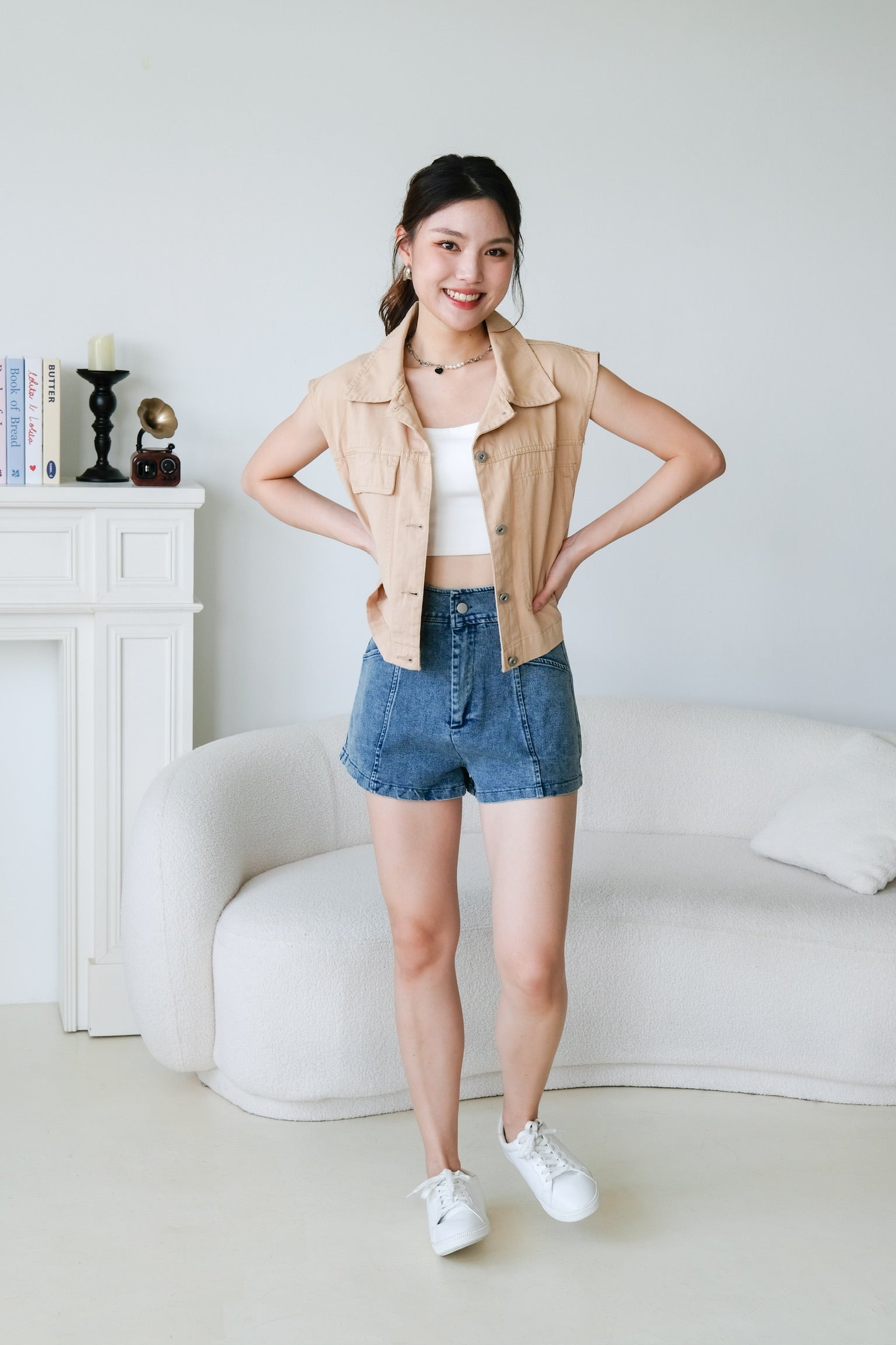 Sabby Denim Vest (Khaki)