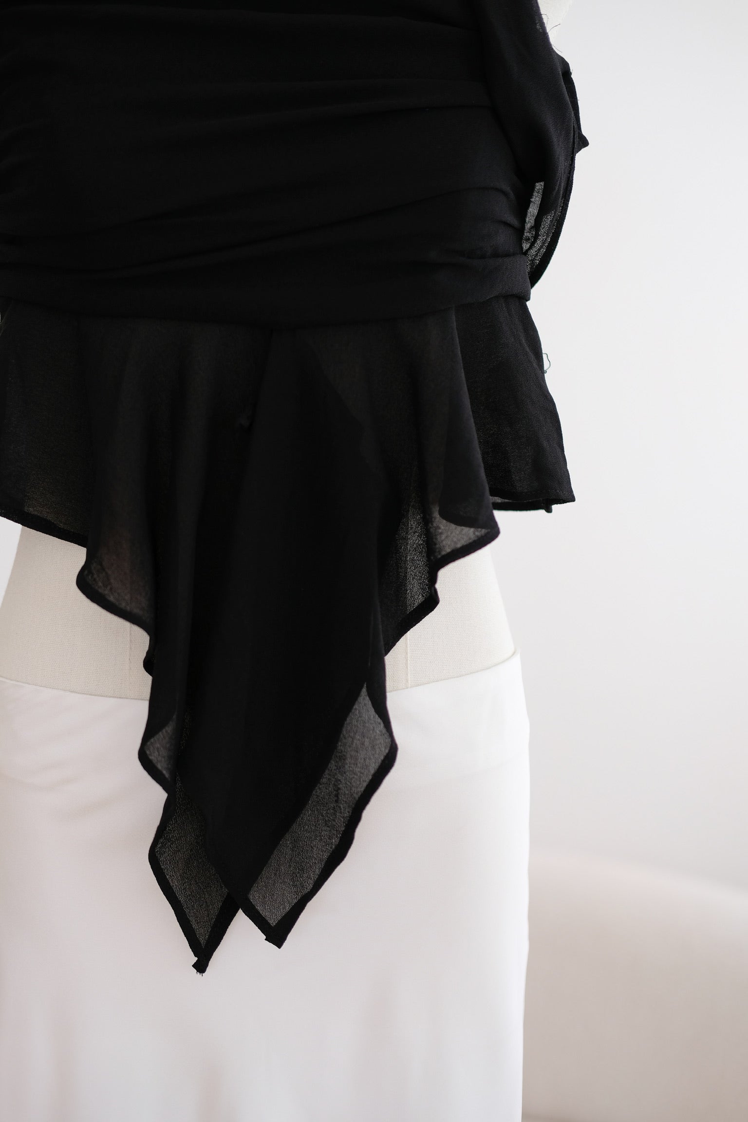 Tube Ruffle Top (Black)