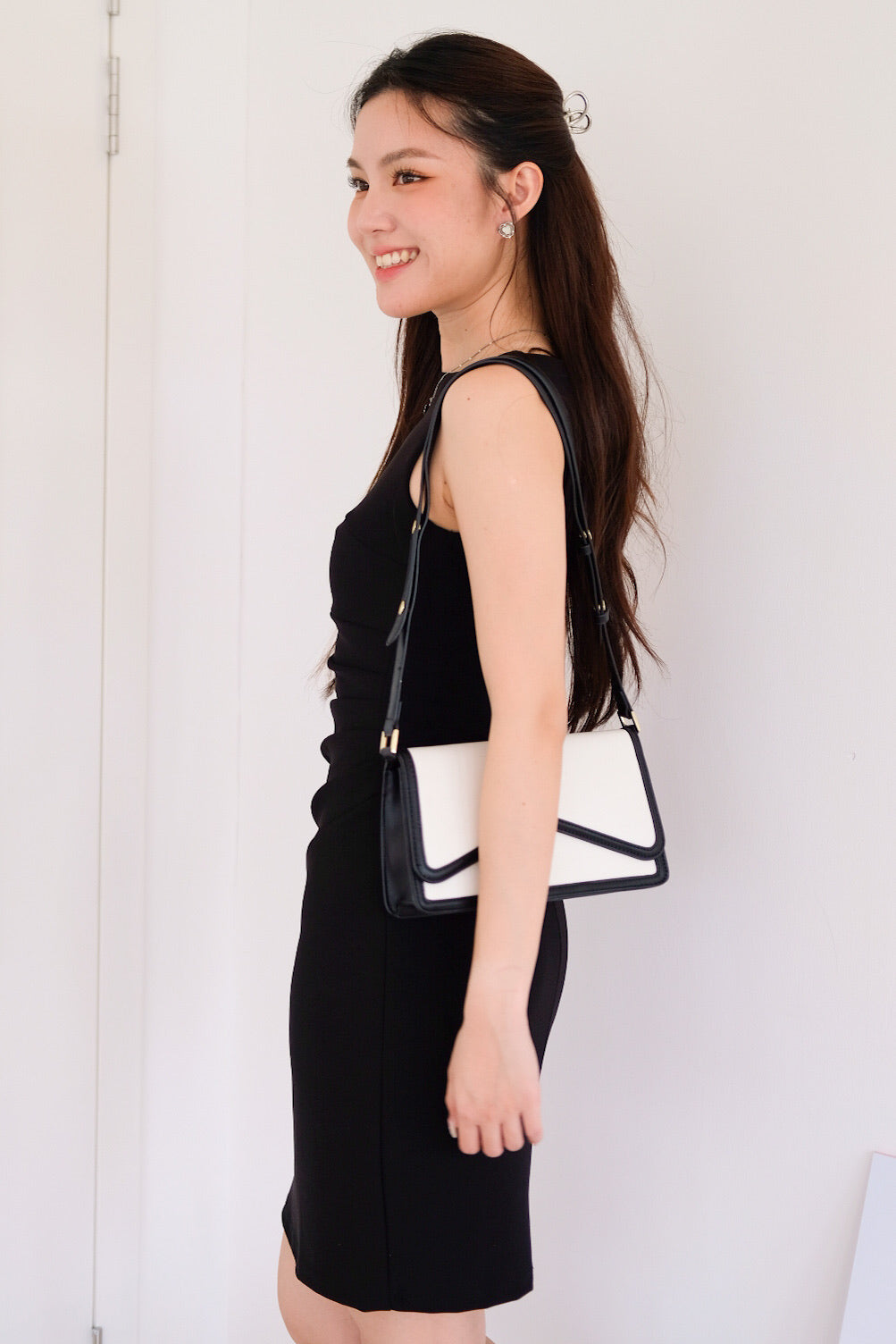 Annette Boatneck Ruched Midi Dress (Black)