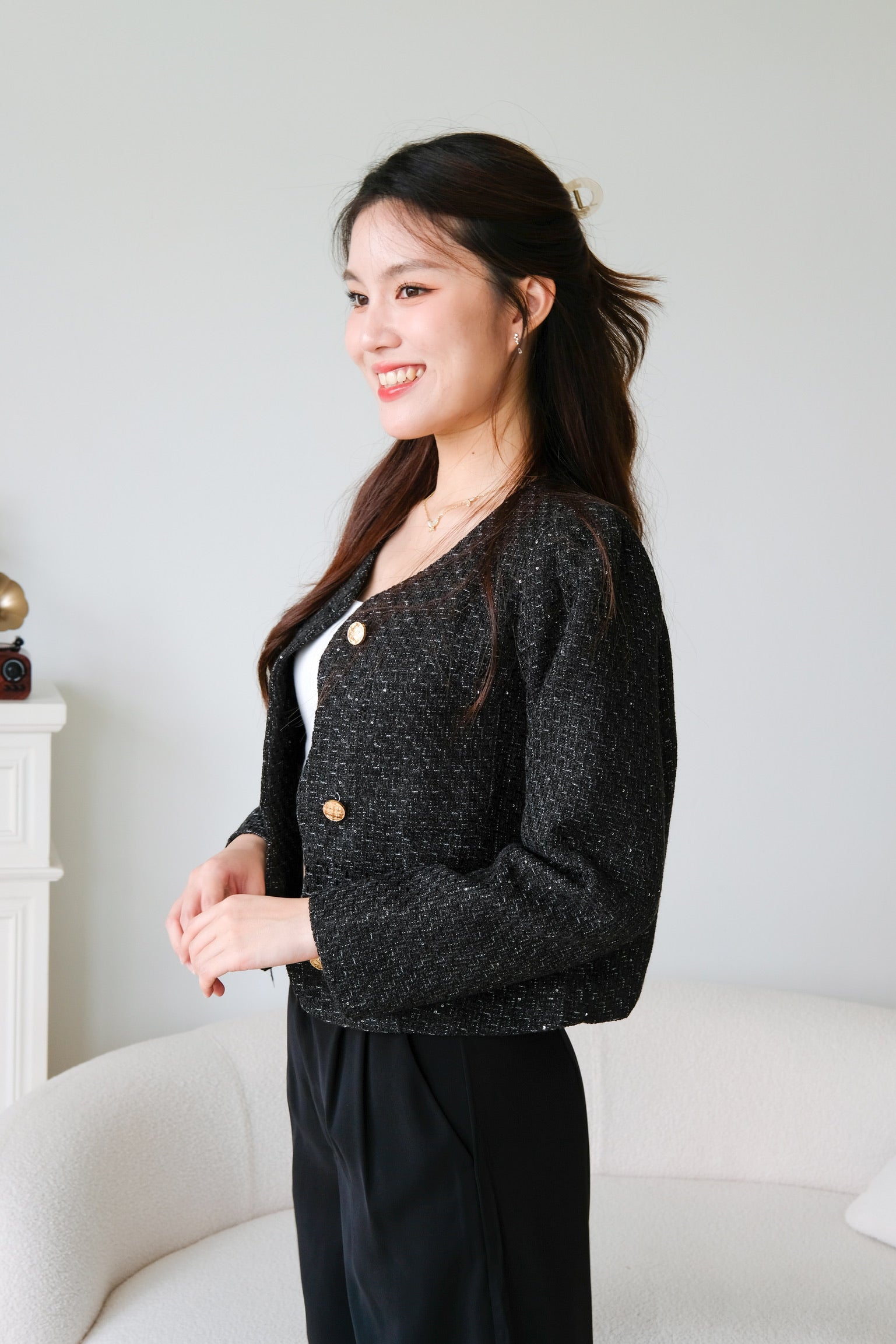 Jennie Wavy Tweed Outerwear (Black)