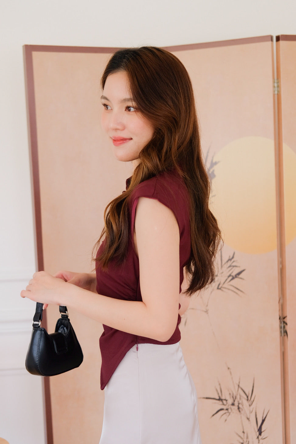 安逸 An Yi Basic Ruched Crop Top (Dark Red)