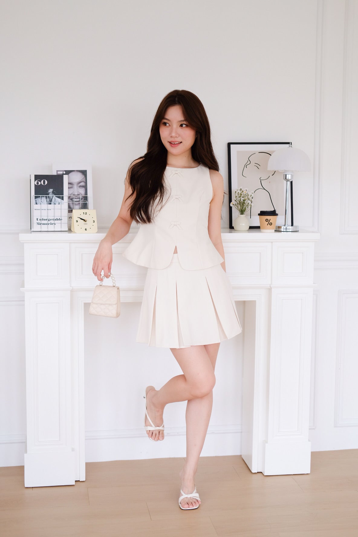 Fyonn Bow Minimalist Set (Cream)