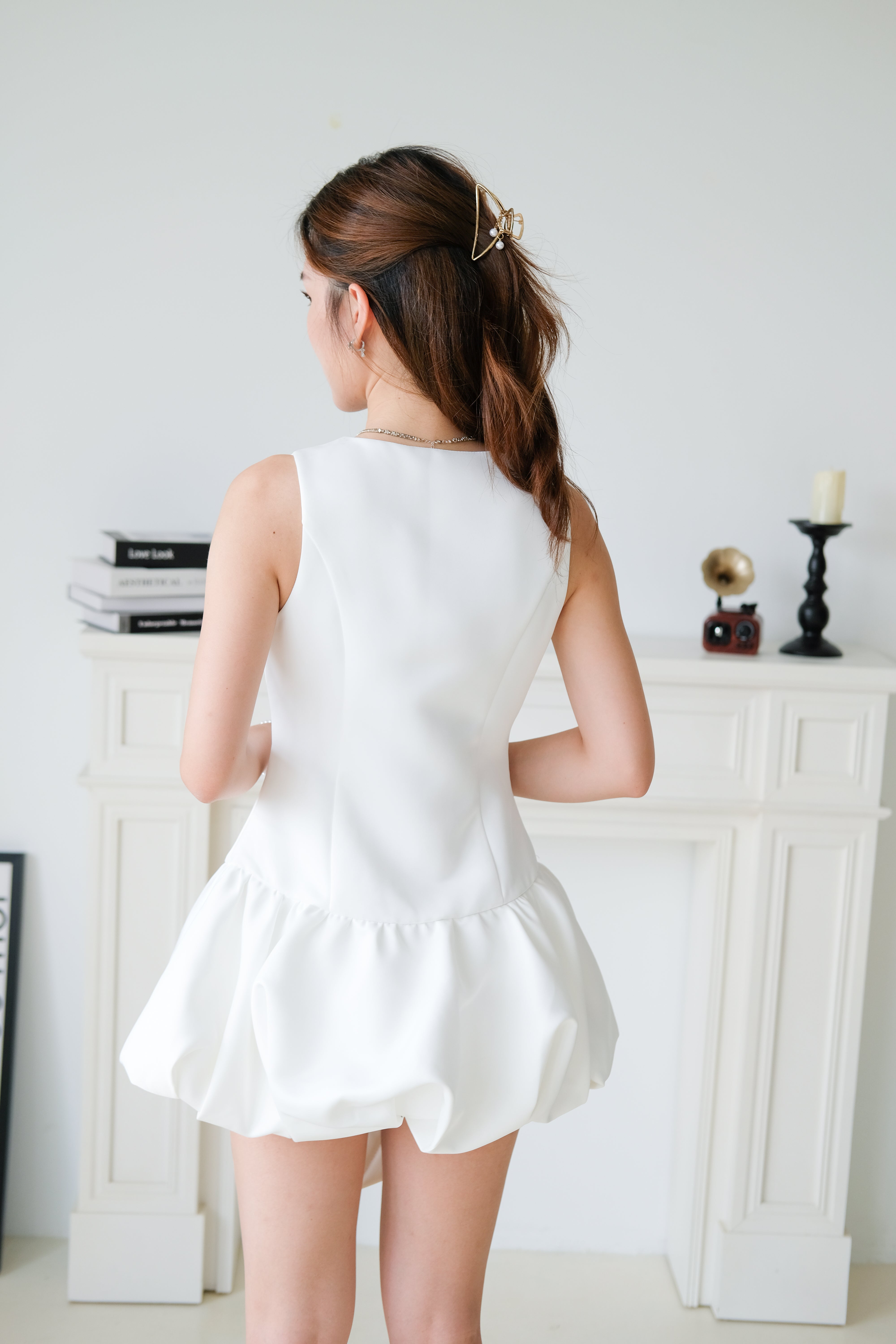 Elise Sculpted Bubble Dress (White)