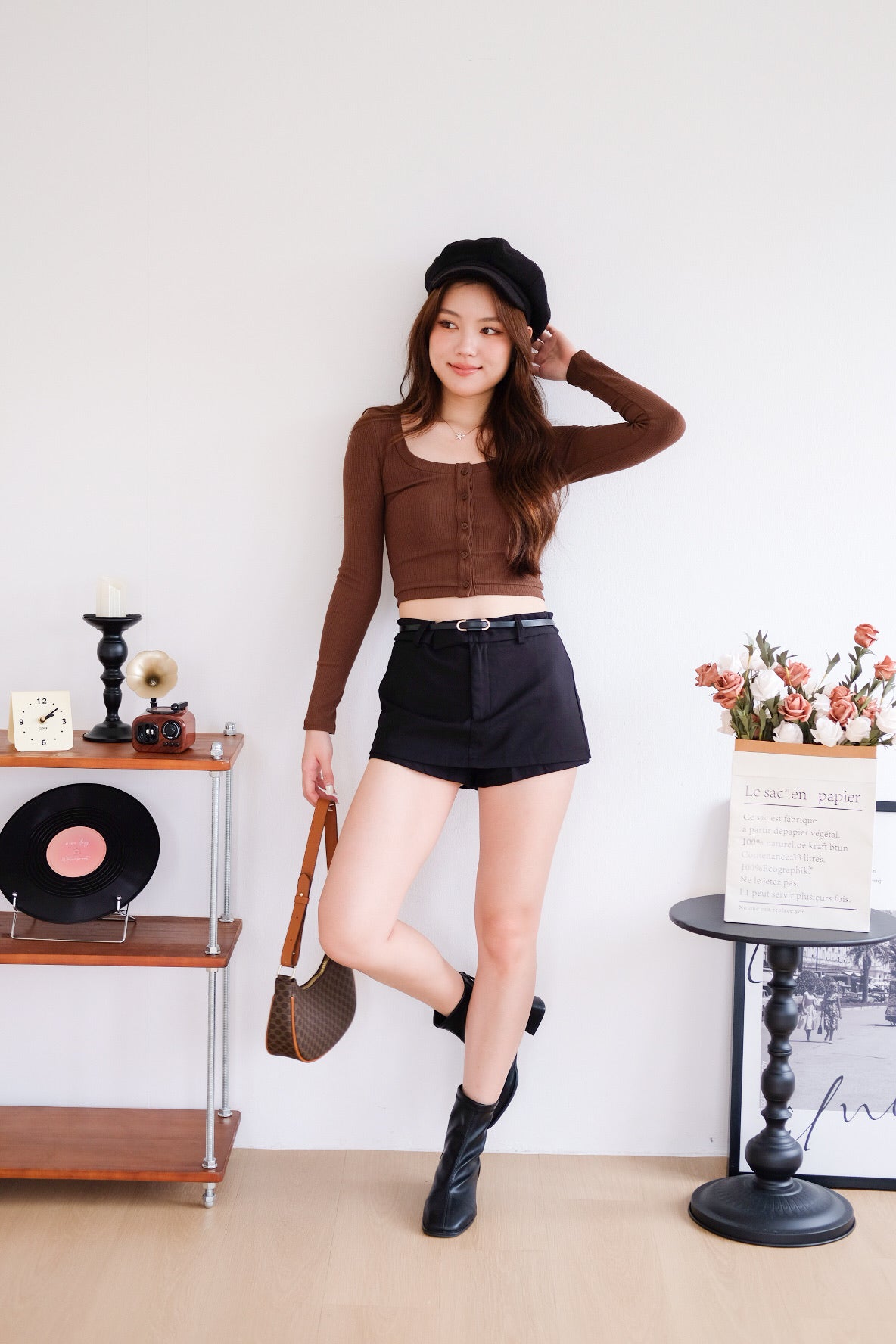 Lucine Ribbed Long Sleeves Crop Top (Mocha)