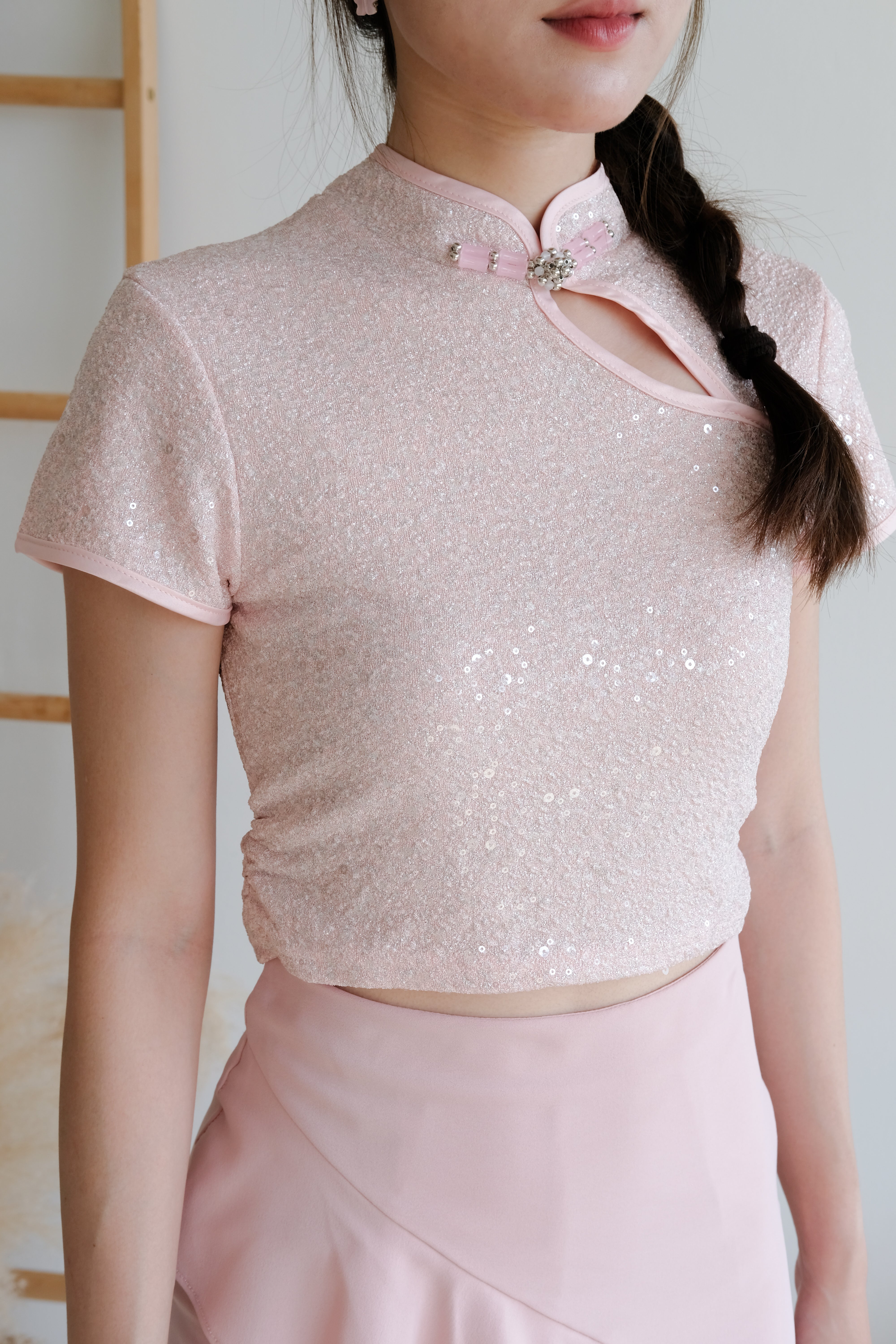 Glimmery Elastic Sequin Top (Pink)