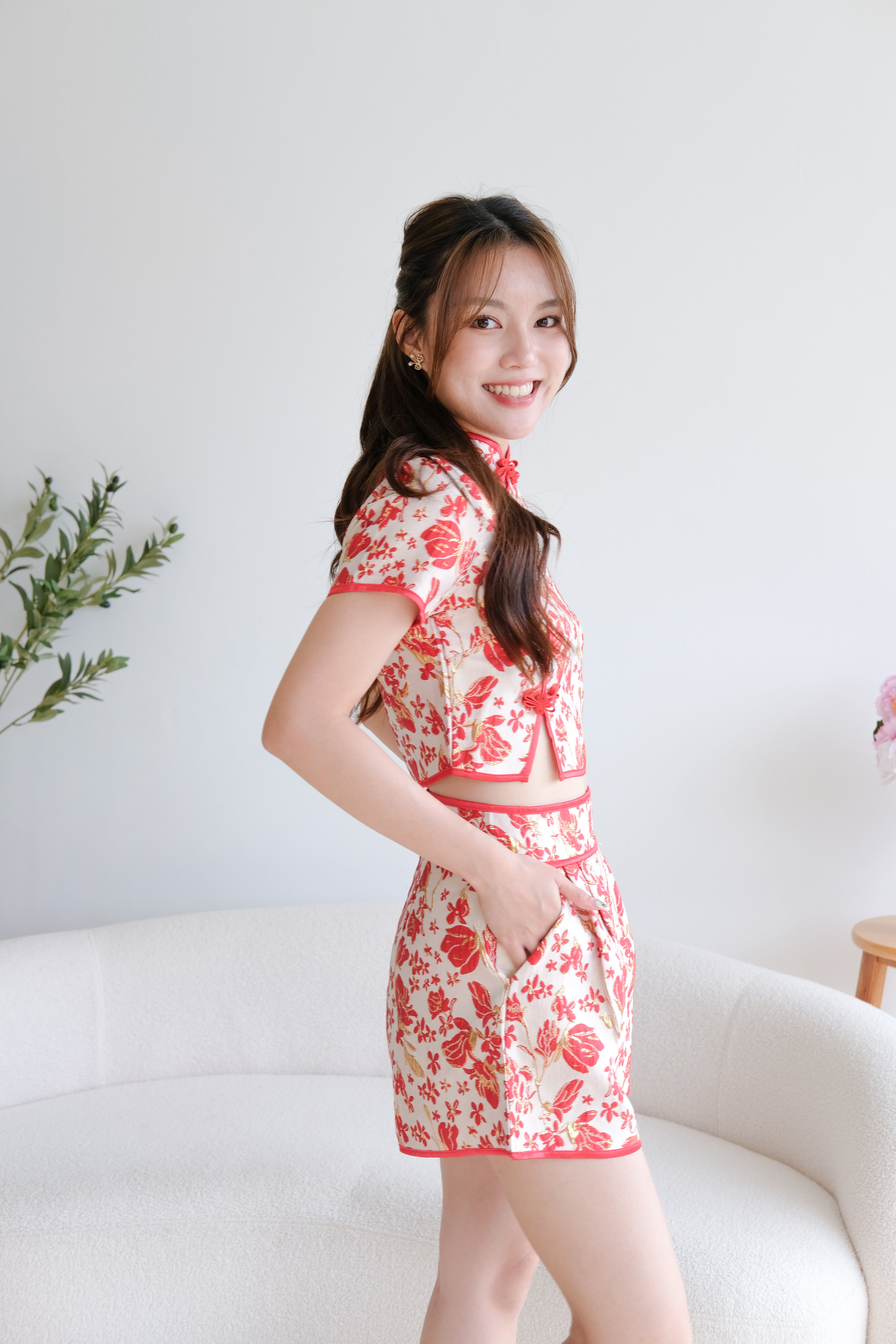 Ming Contrast Cheongsam Set (Red)