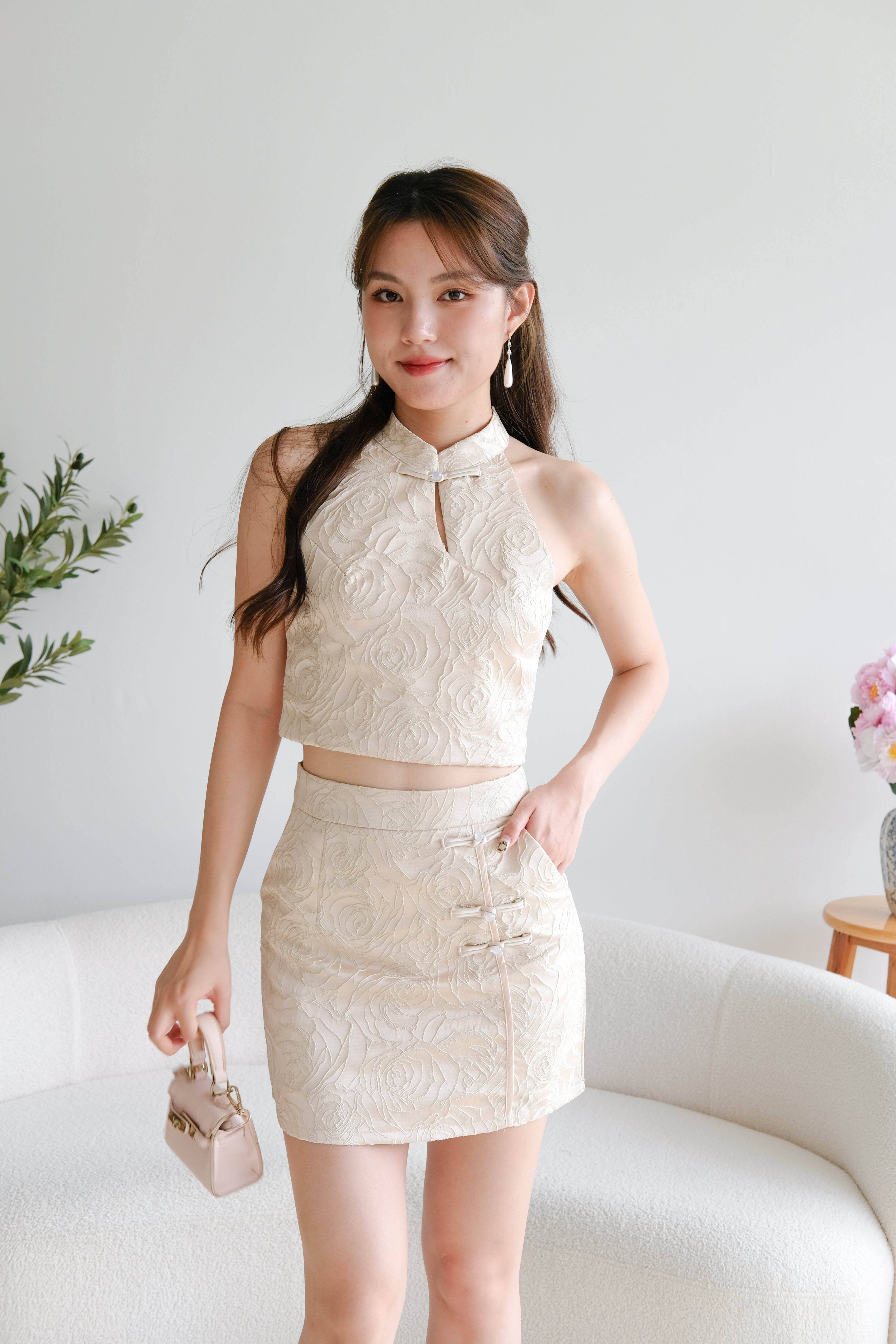 Yi Fei Roses Cheongsam Set (Pale Pink)