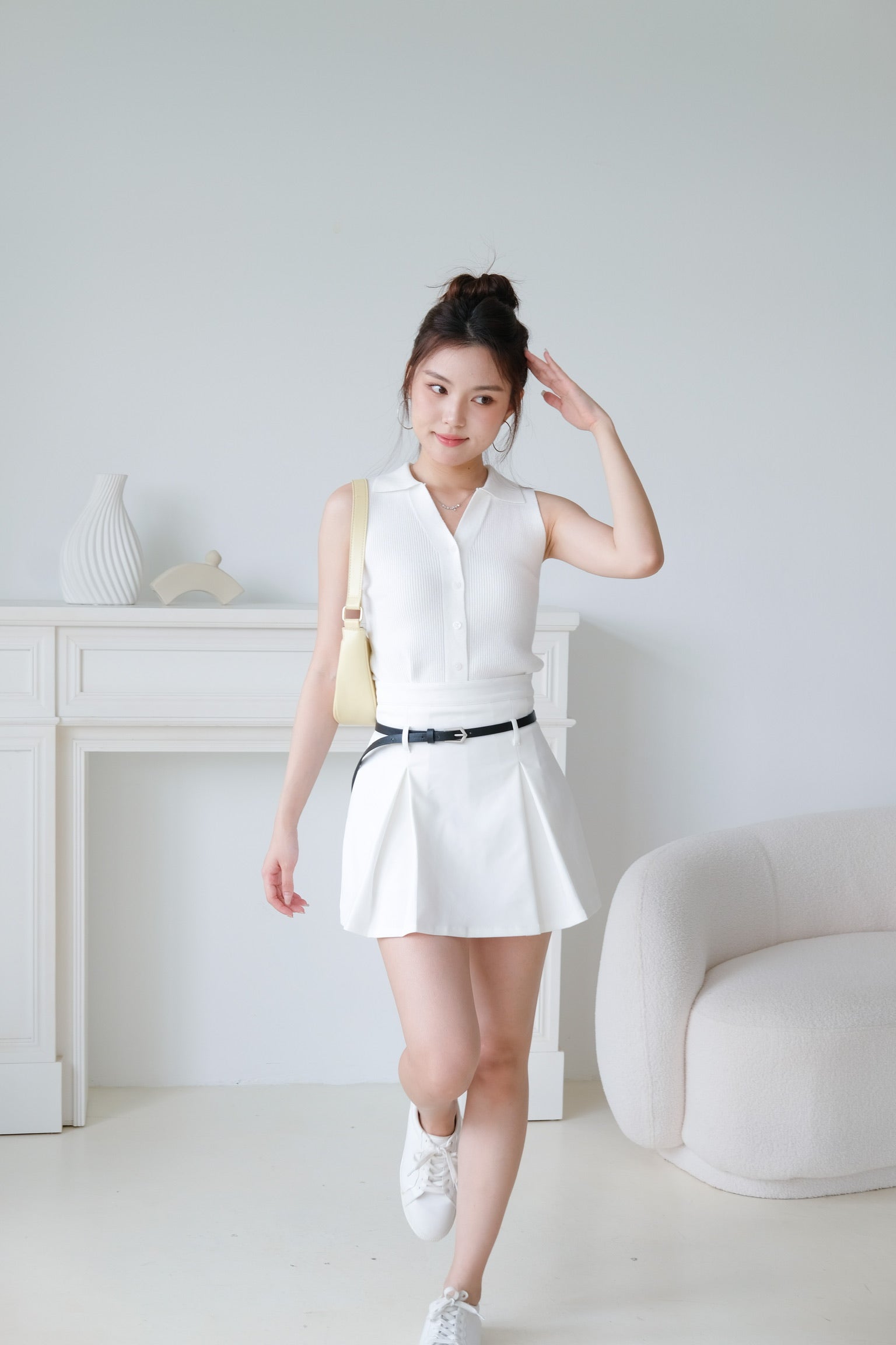 Eva Belt Thick Pleat Skirt (White)